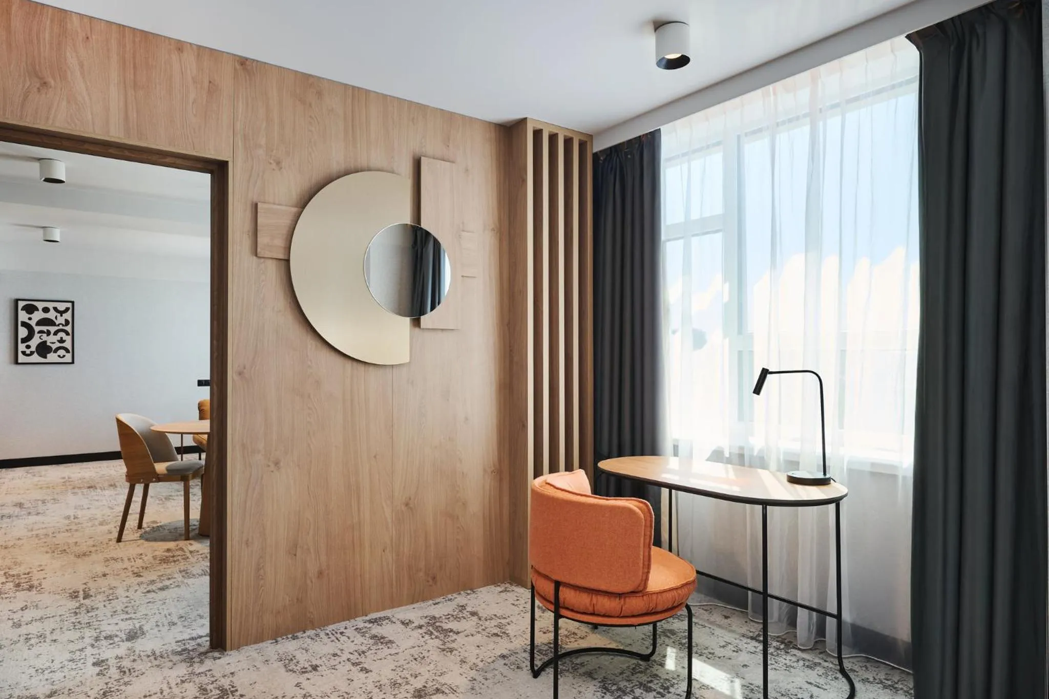 Photo of the whole room in voco Katowice by IHG