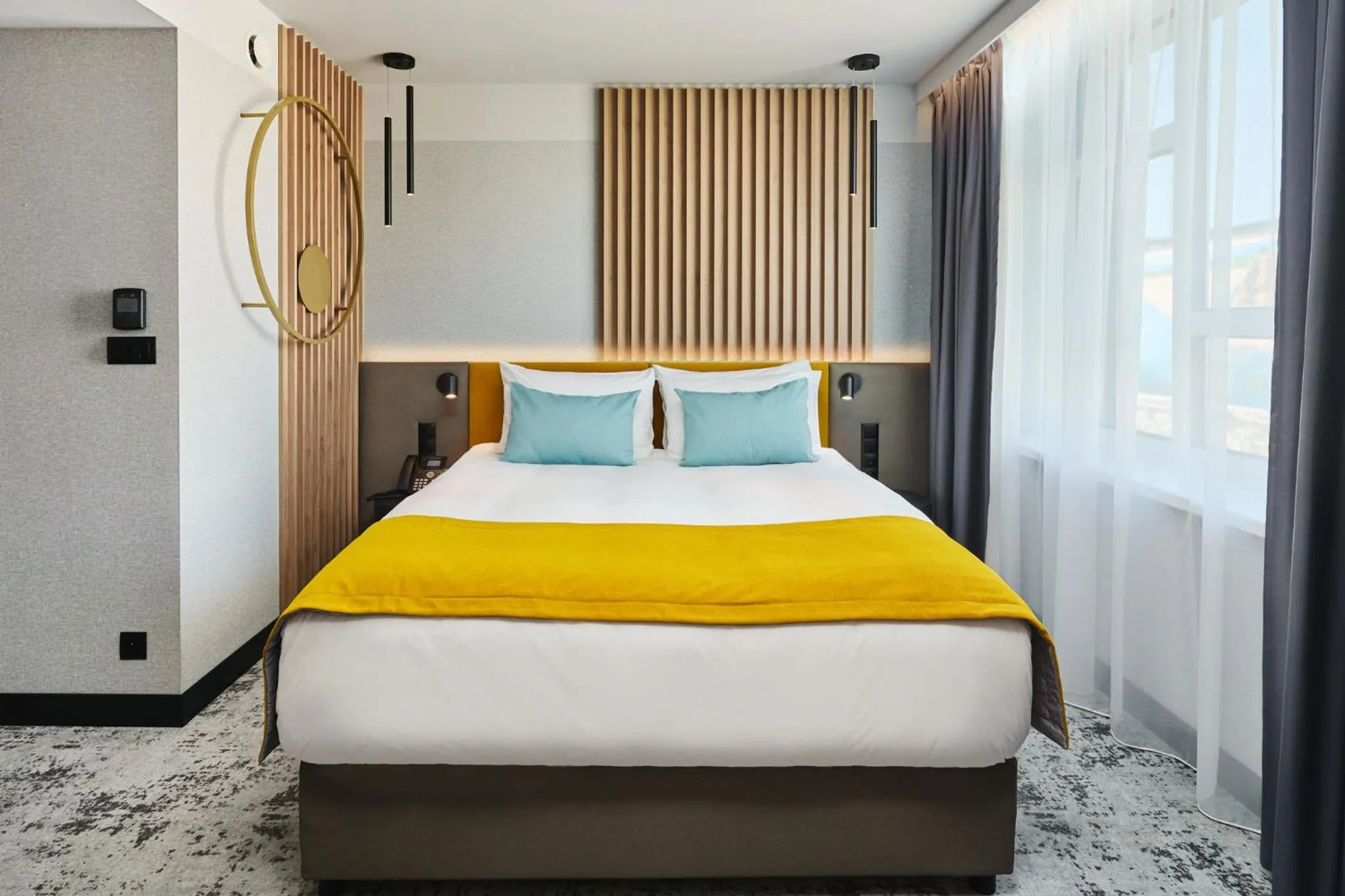 Photo of the whole room, Bed in voco Katowice by IHG