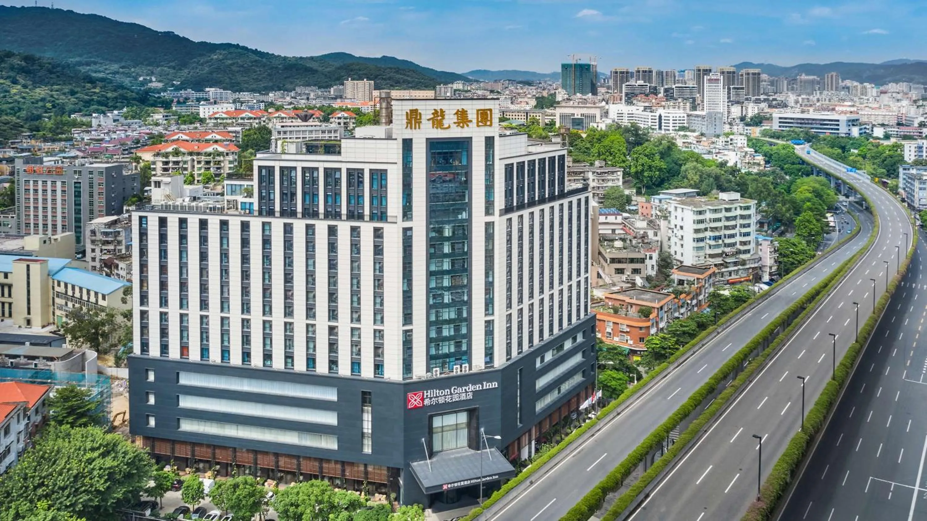 Property building in Hilton Garden Inn Guangzhou Tianhe