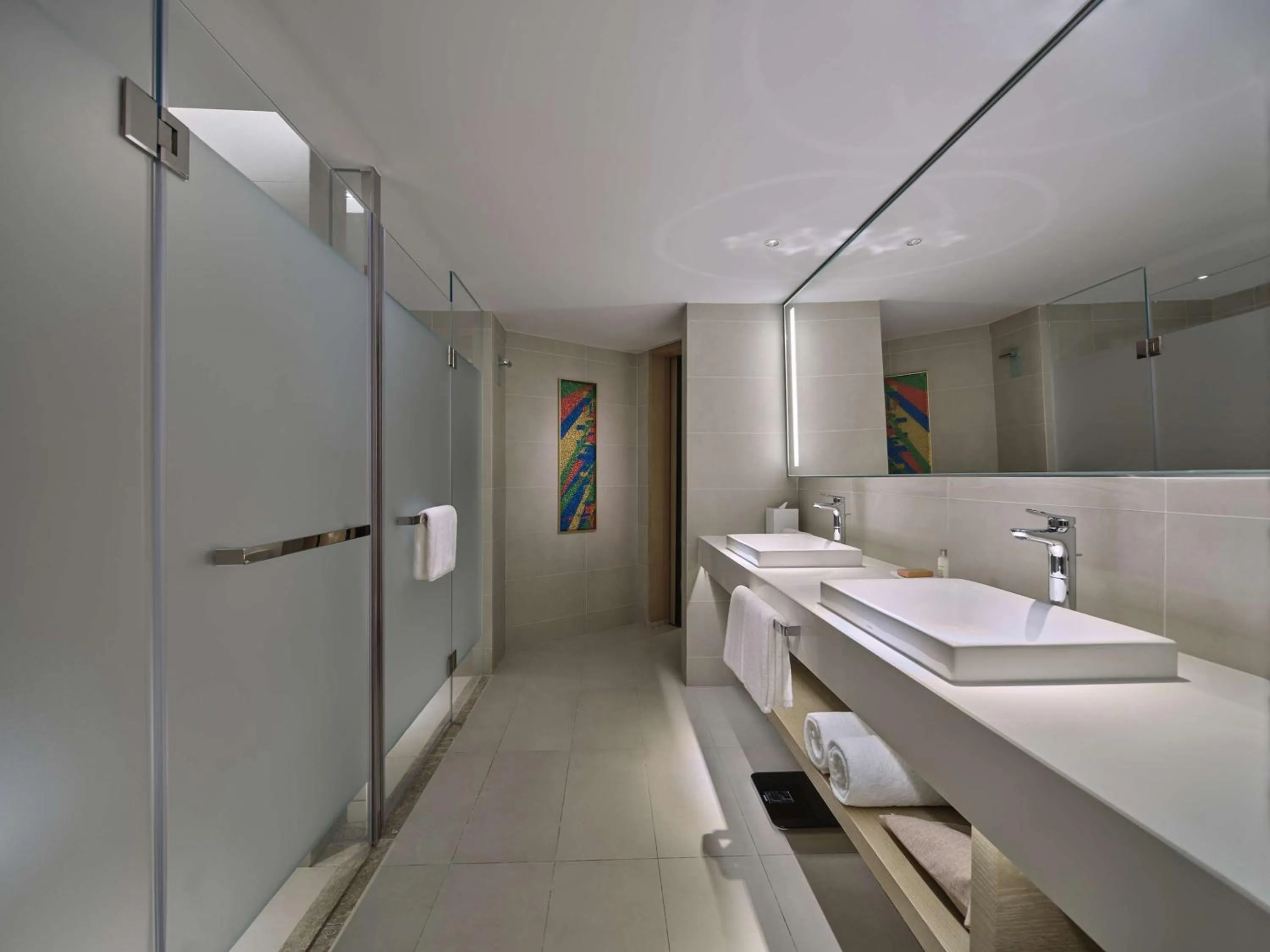 Bathroom in Hilton Garden Inn Guangzhou Tianhe