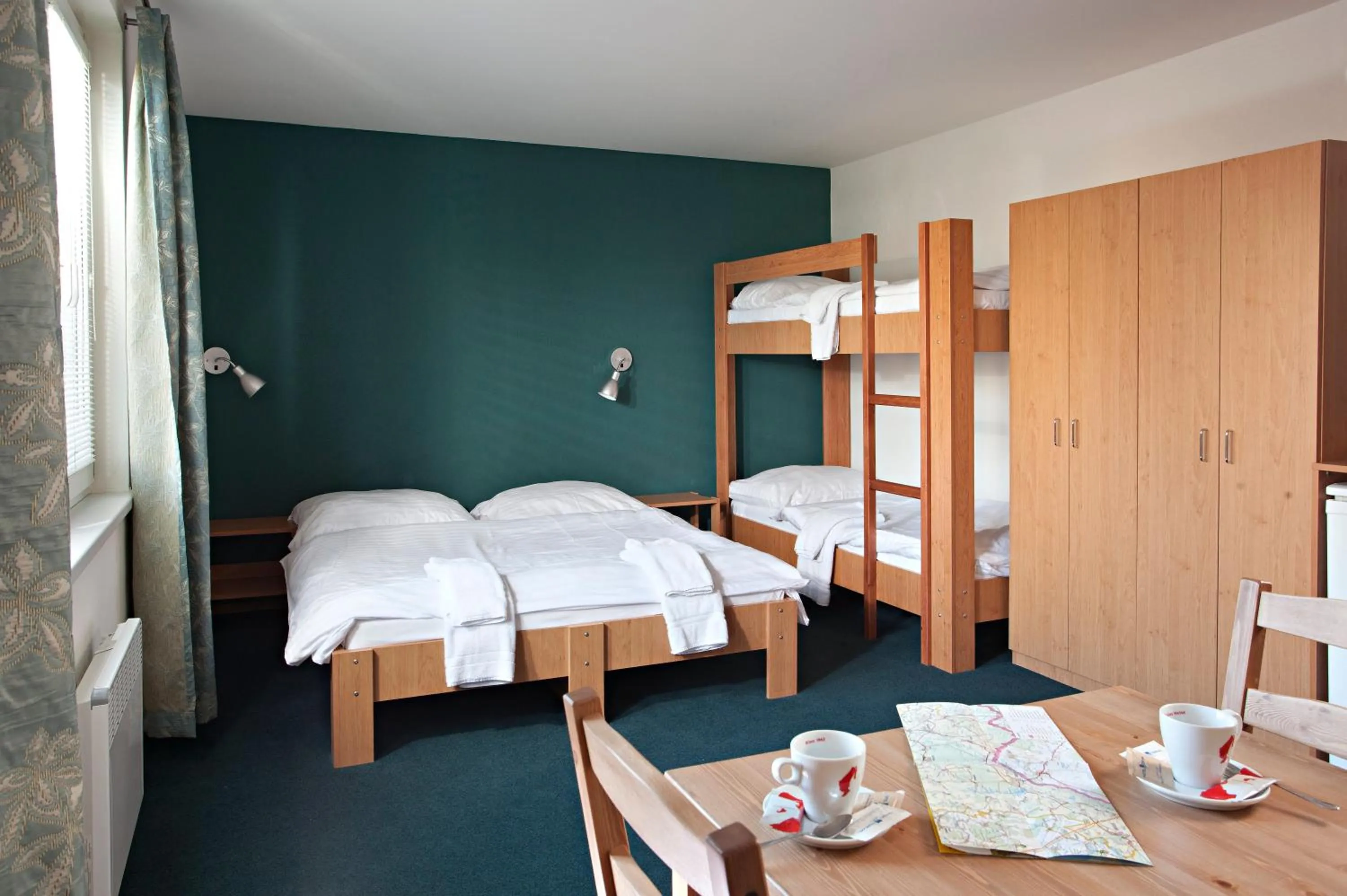 Bedroom, Bed in Hotel Termal Mušov