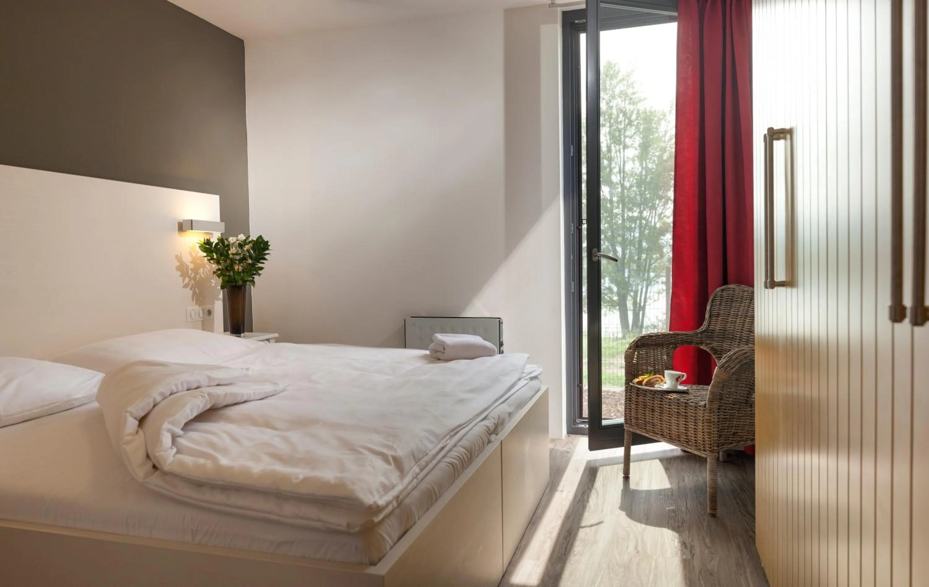 Bedroom, Bed in Hotel Termal Mušov