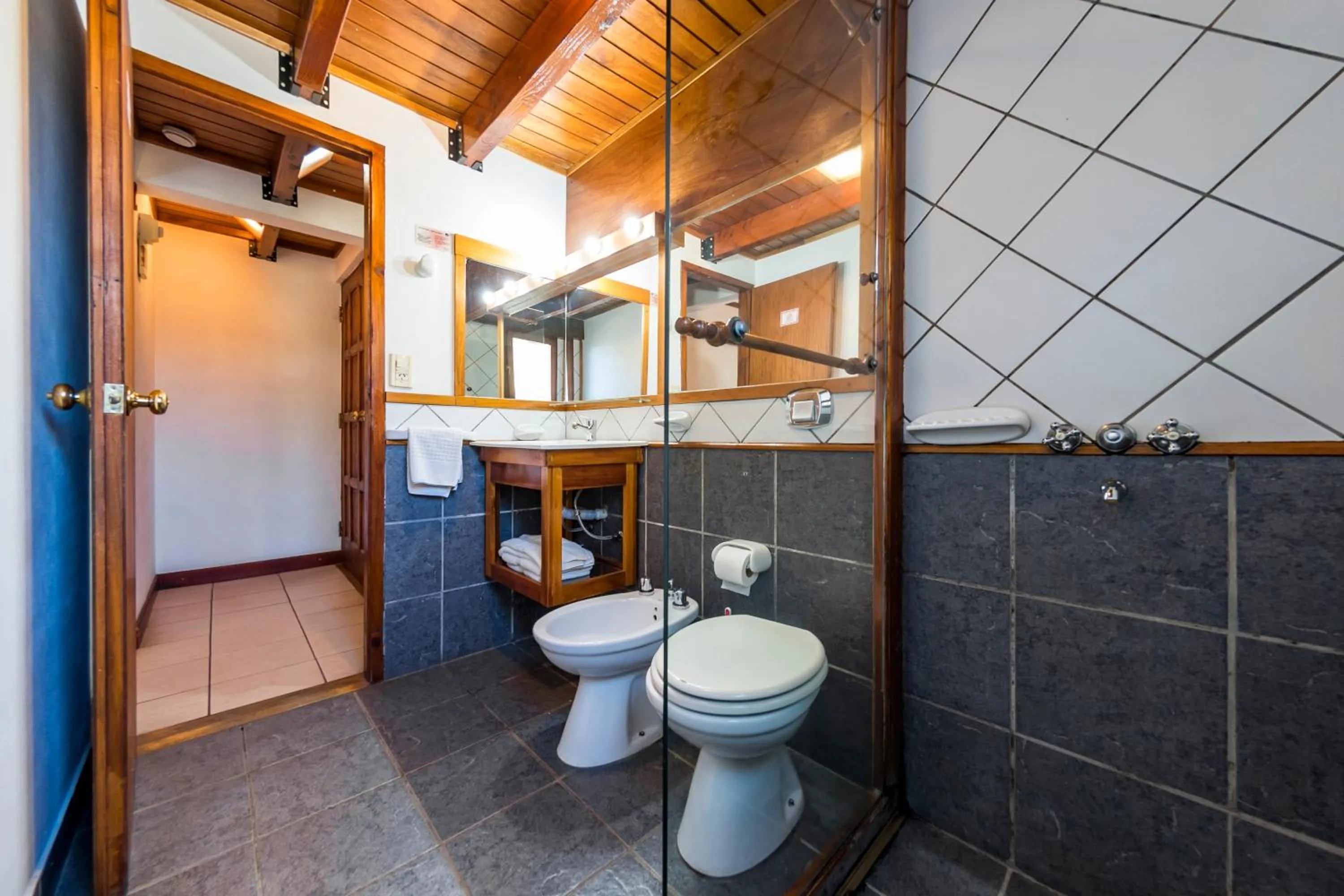 Bathroom in Mirando al Sur