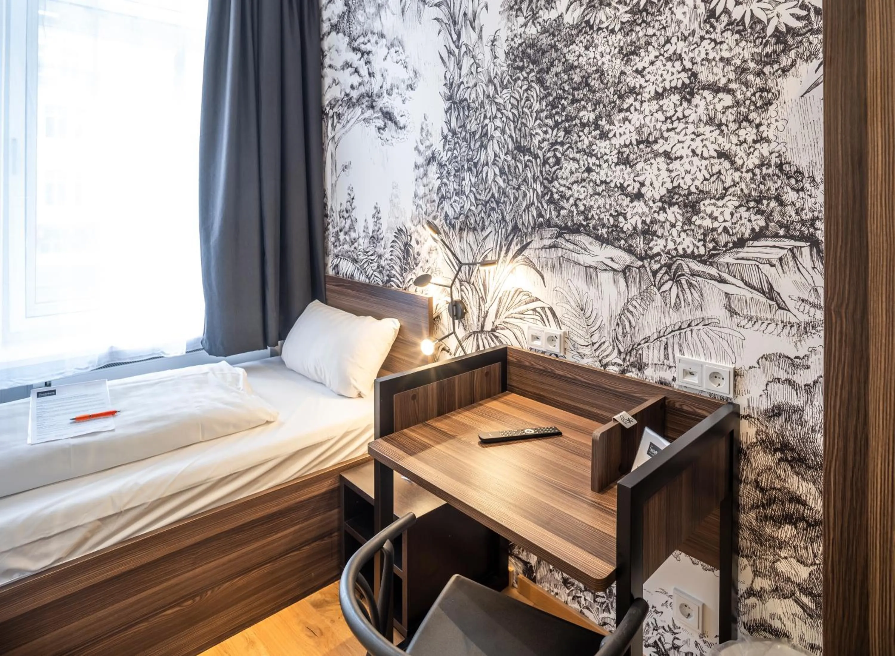 Photo of the whole room, Bed in acor Boutique Hotel