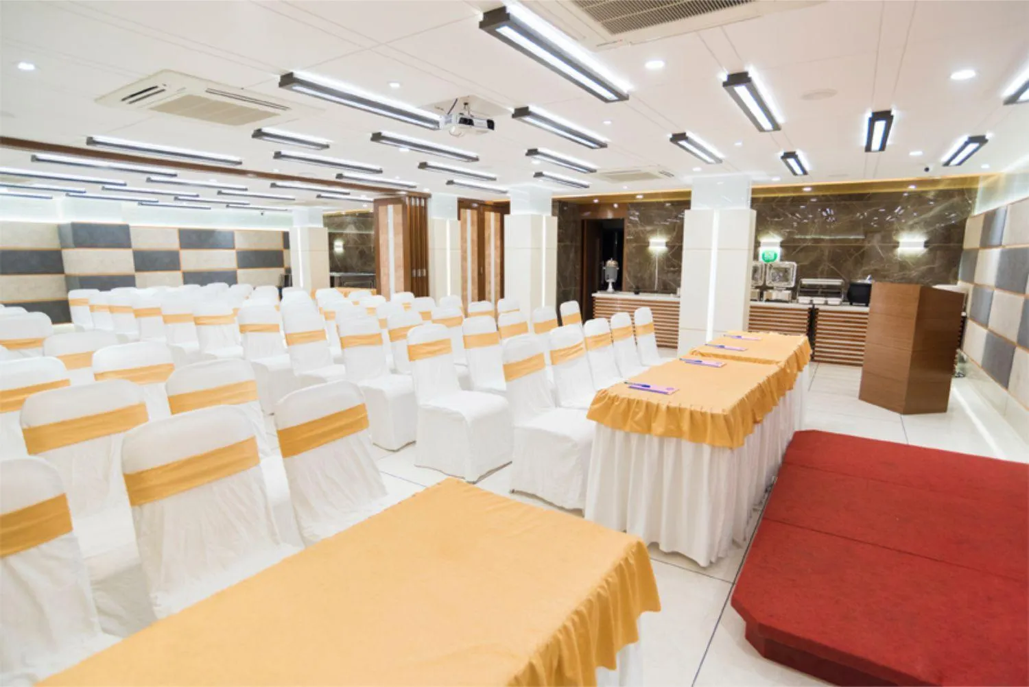 Meeting/conference room in Hotel Orange International