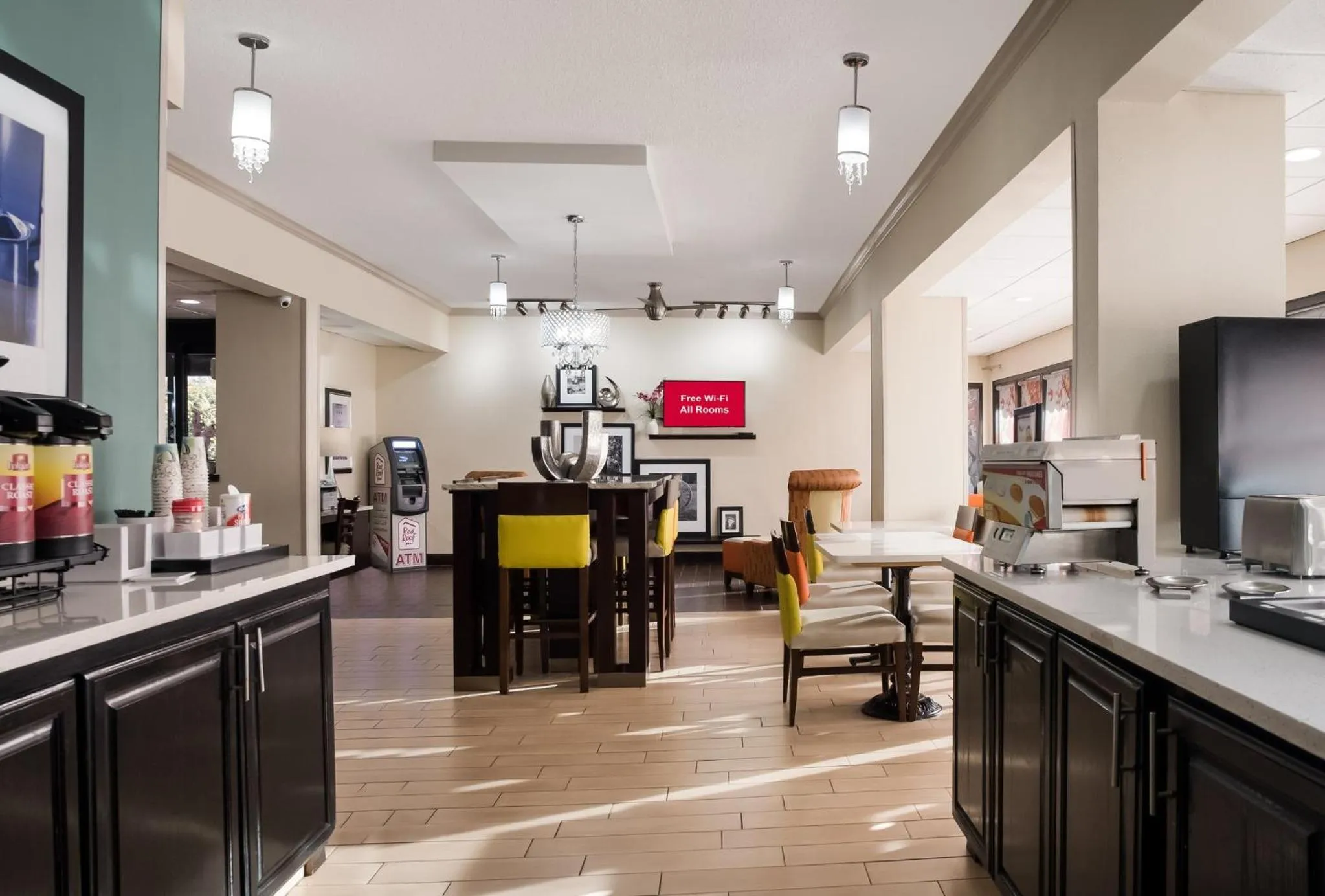 Breakfast in Red Roof Inn Tupelo