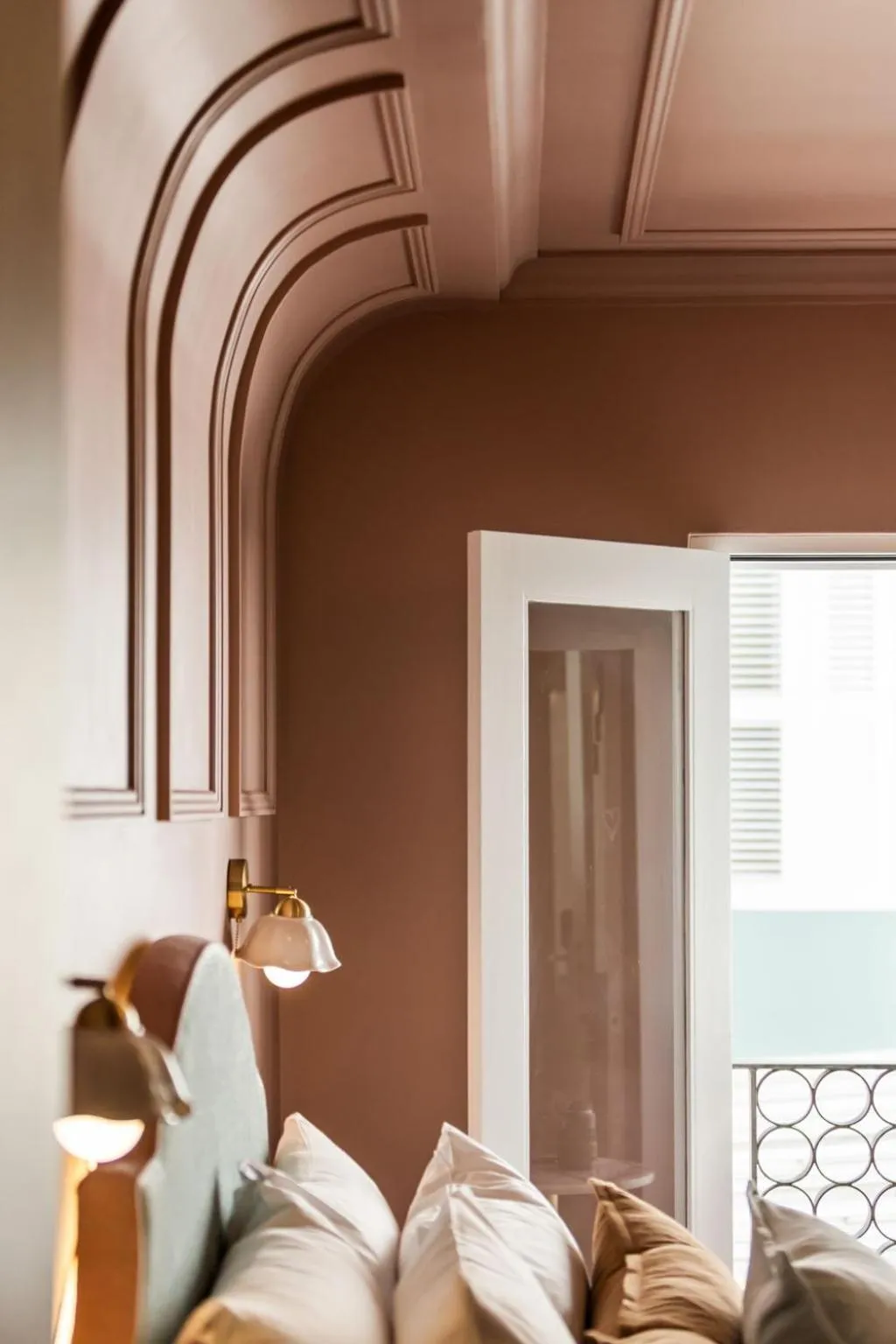 Bed in Medusa Hotel Sydney