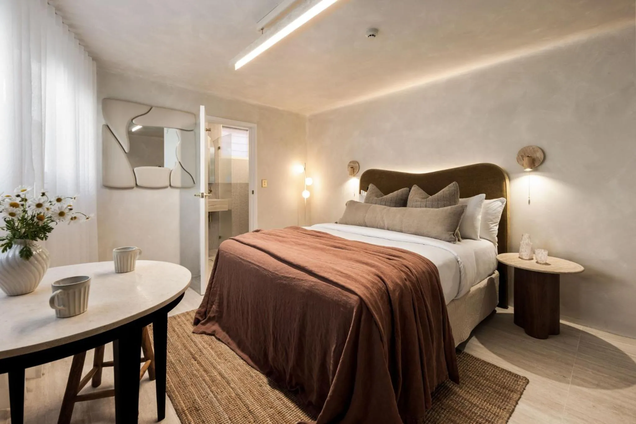 Bed in Medusa Hotel Sydney