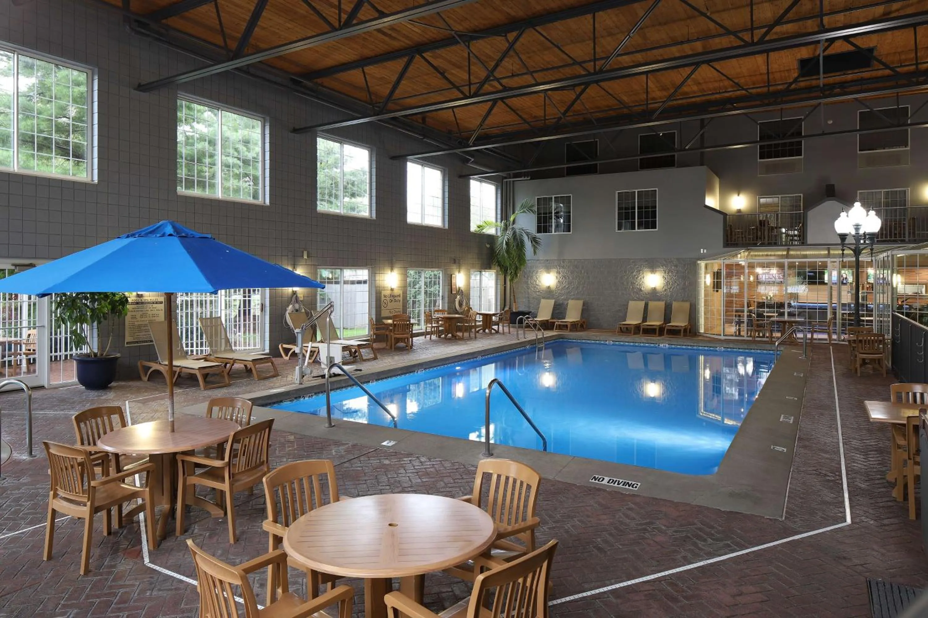 Pool view in Hampton Inn Holland