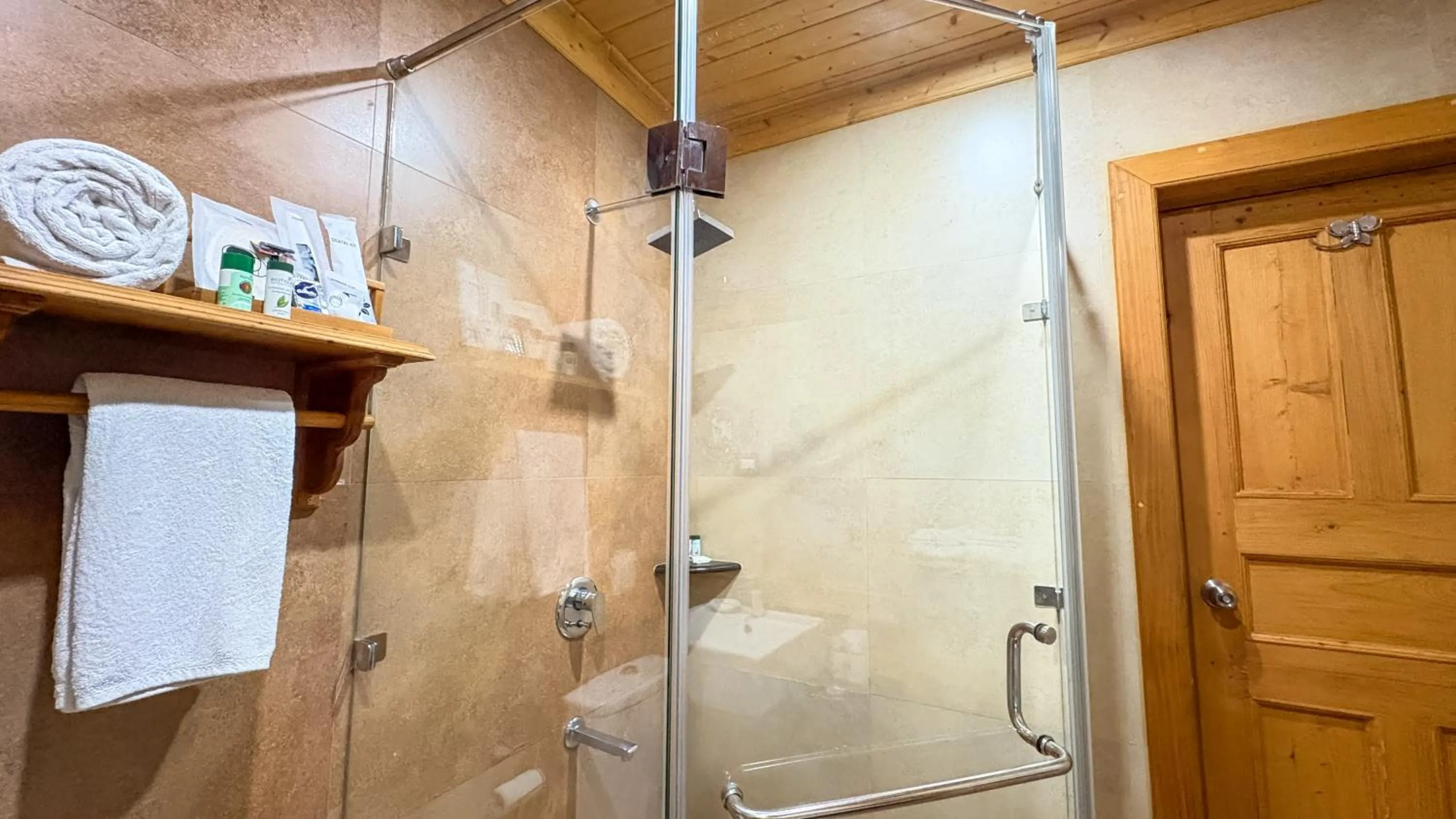 Shower in Shivadya - A Luxury Boutique Experience