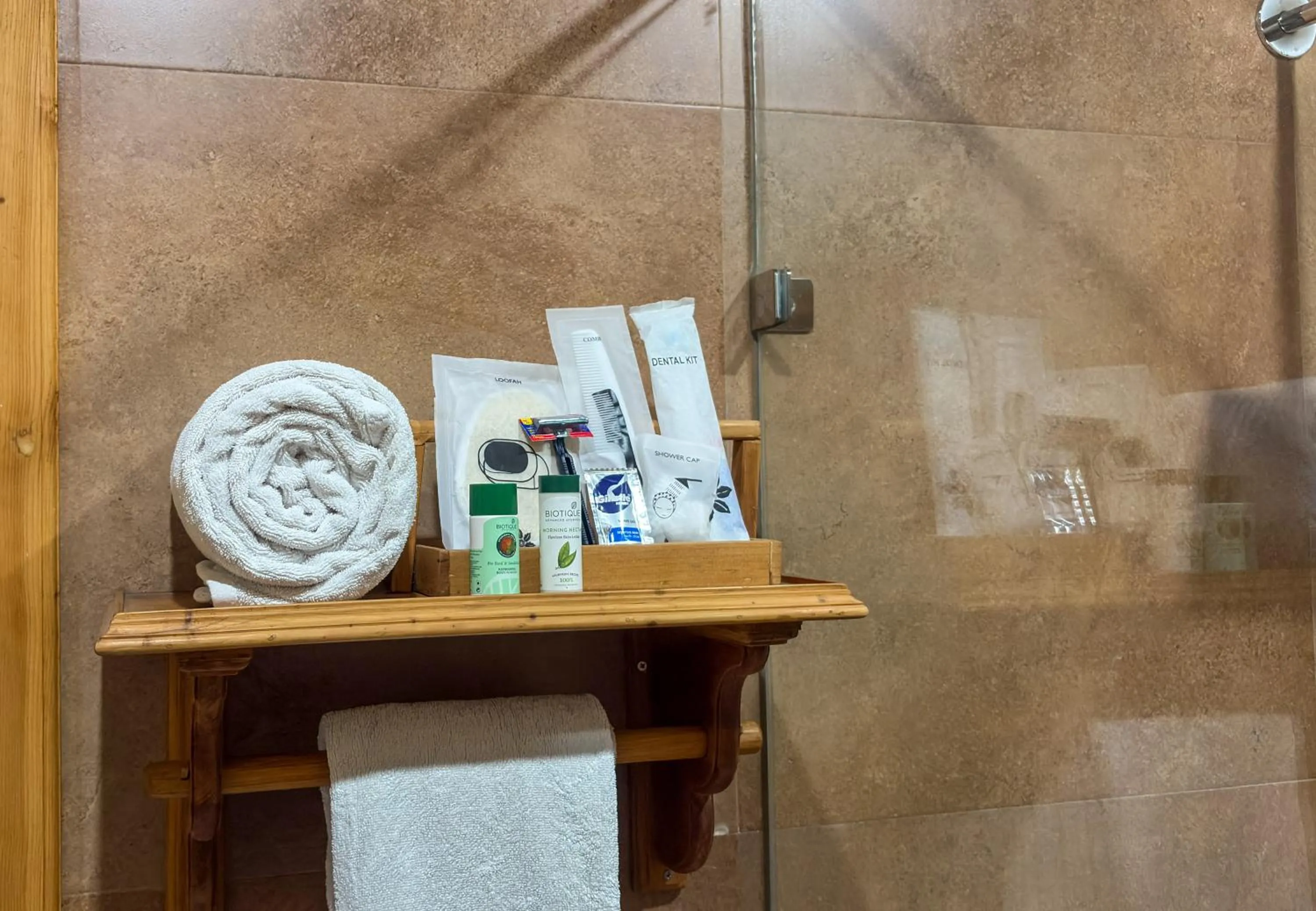 Shower in Shivadya - A Luxury Boutique Experience