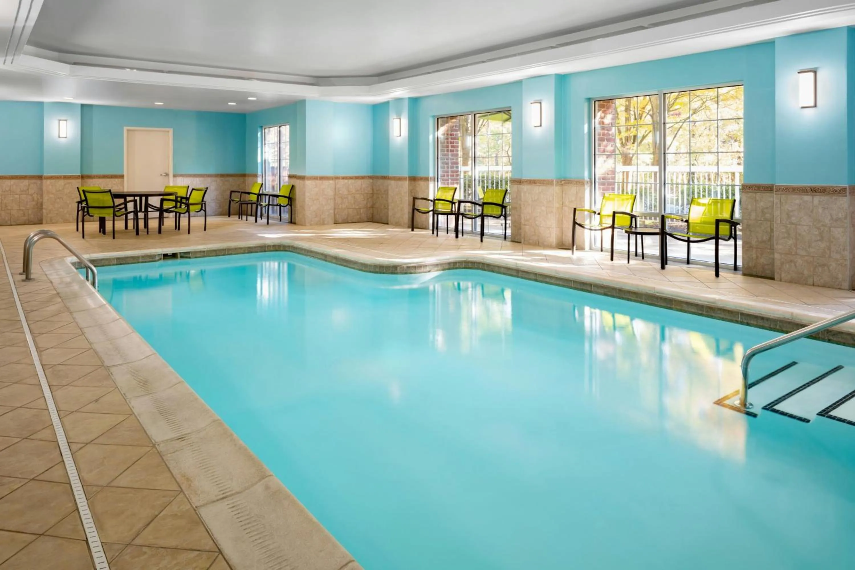 Swimming pool in Springhill Suites by Marriott State College