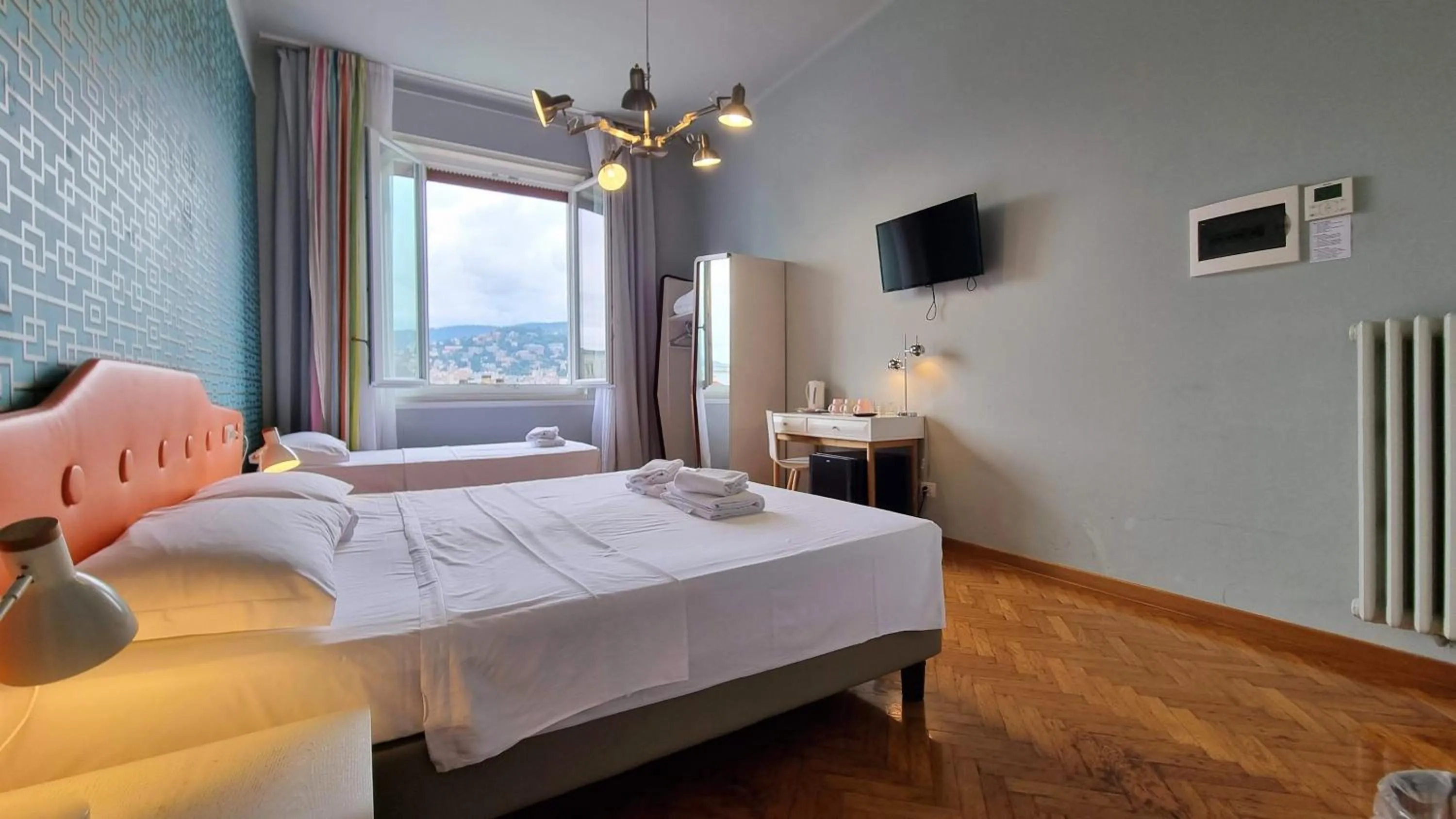 Photo of the whole room, Bed in Locanda Al Volo Tor Bandena