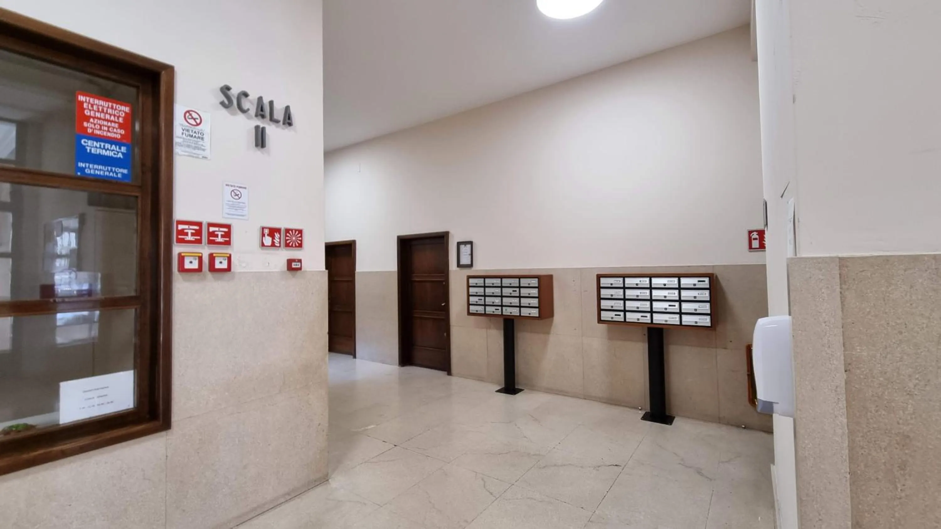 Property building in Locanda Al Volo Tor Bandena