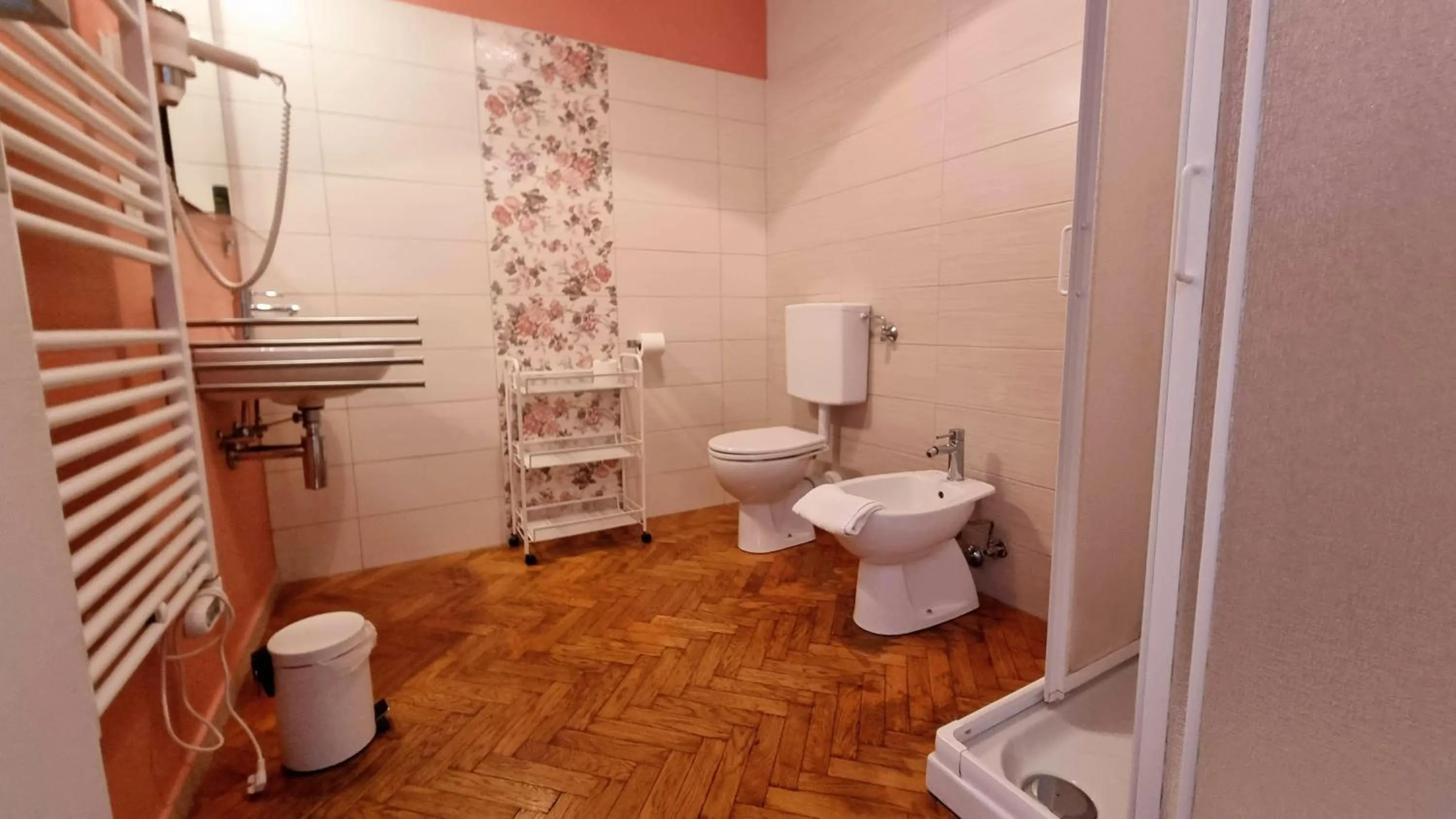 Shower in Locanda Al Volo Tor Bandena