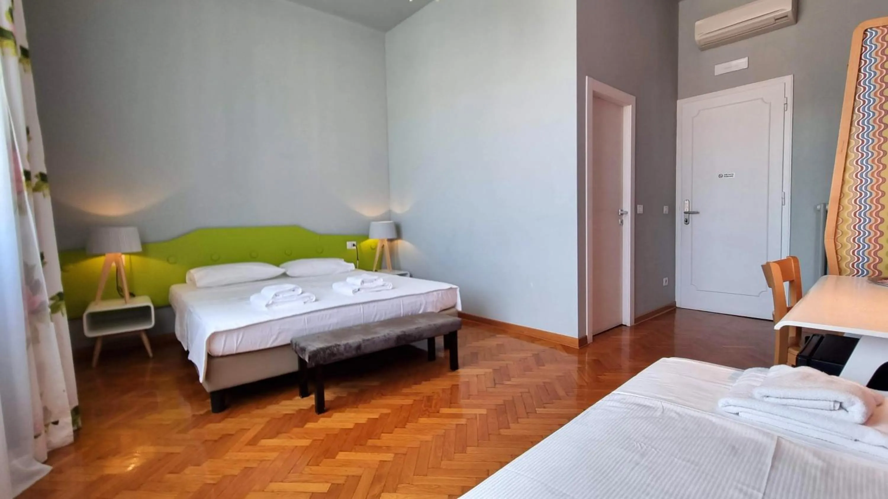 Photo of the whole room, Bed in Locanda Al Volo Tor Bandena