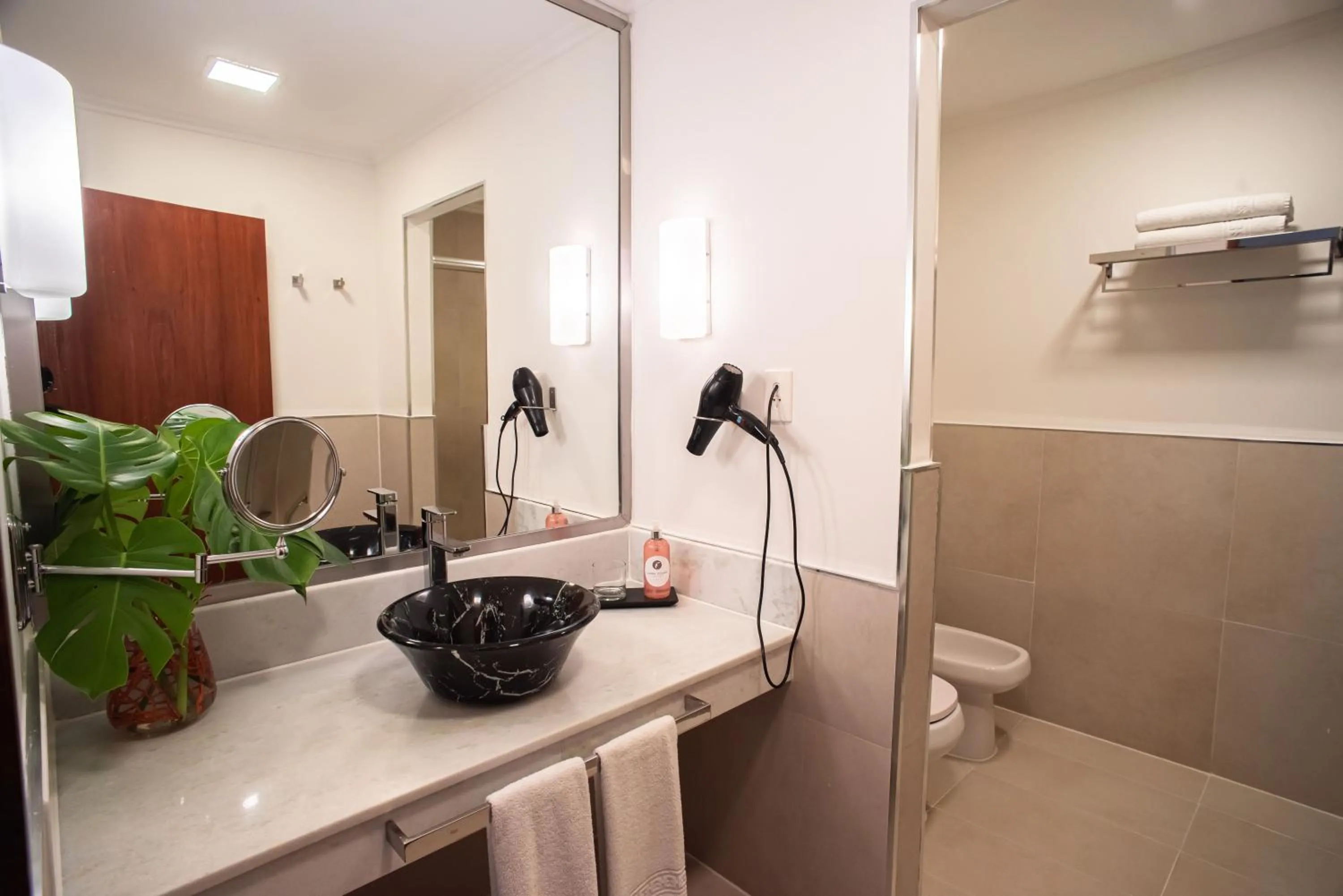 Bathroom in Hotel Saint George