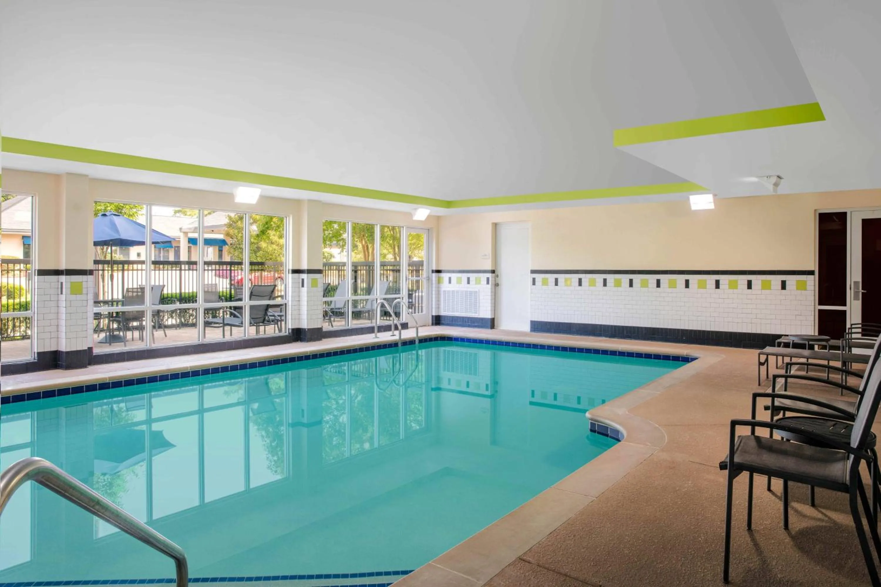 Swimming pool in Fairfield by Marriott Inn and Suites Augusta Fort Eisenhower Area