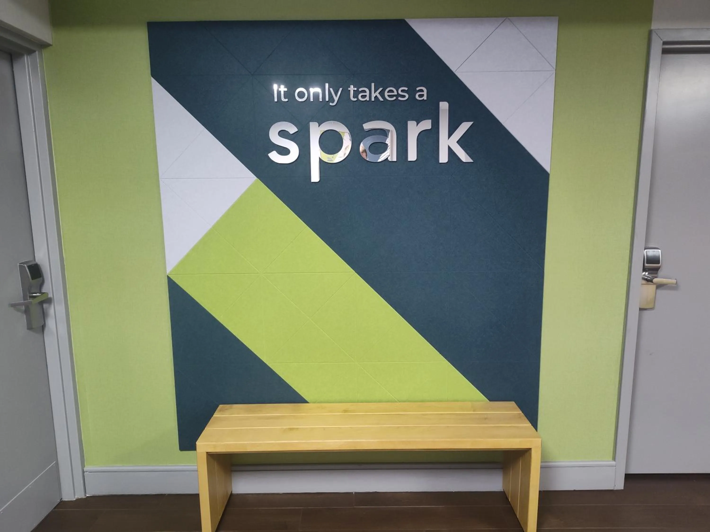 Lobby or reception in Spark By Hilton Stevensville