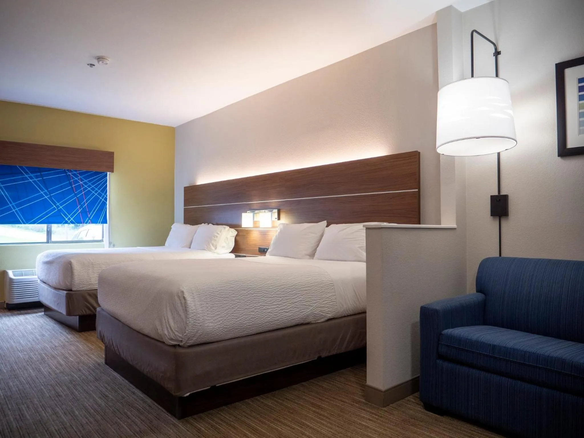 Photo of the whole room, Bed in Holiday Inn Express & Suites Greenville Airport i85 by IHG