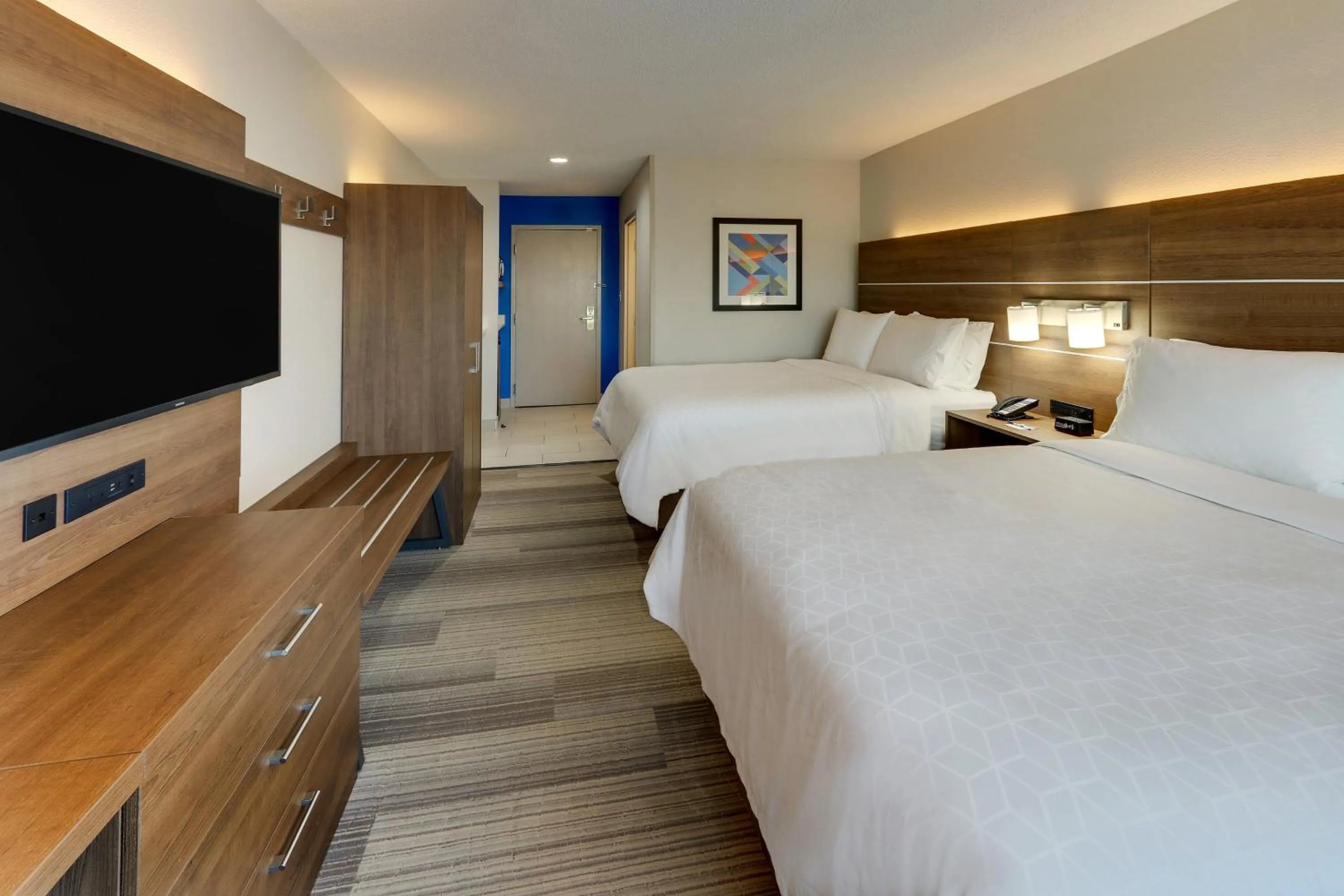 Photo of the whole room, Bed in Holiday Inn Express & Suites Greenville Airport i85 by IHG