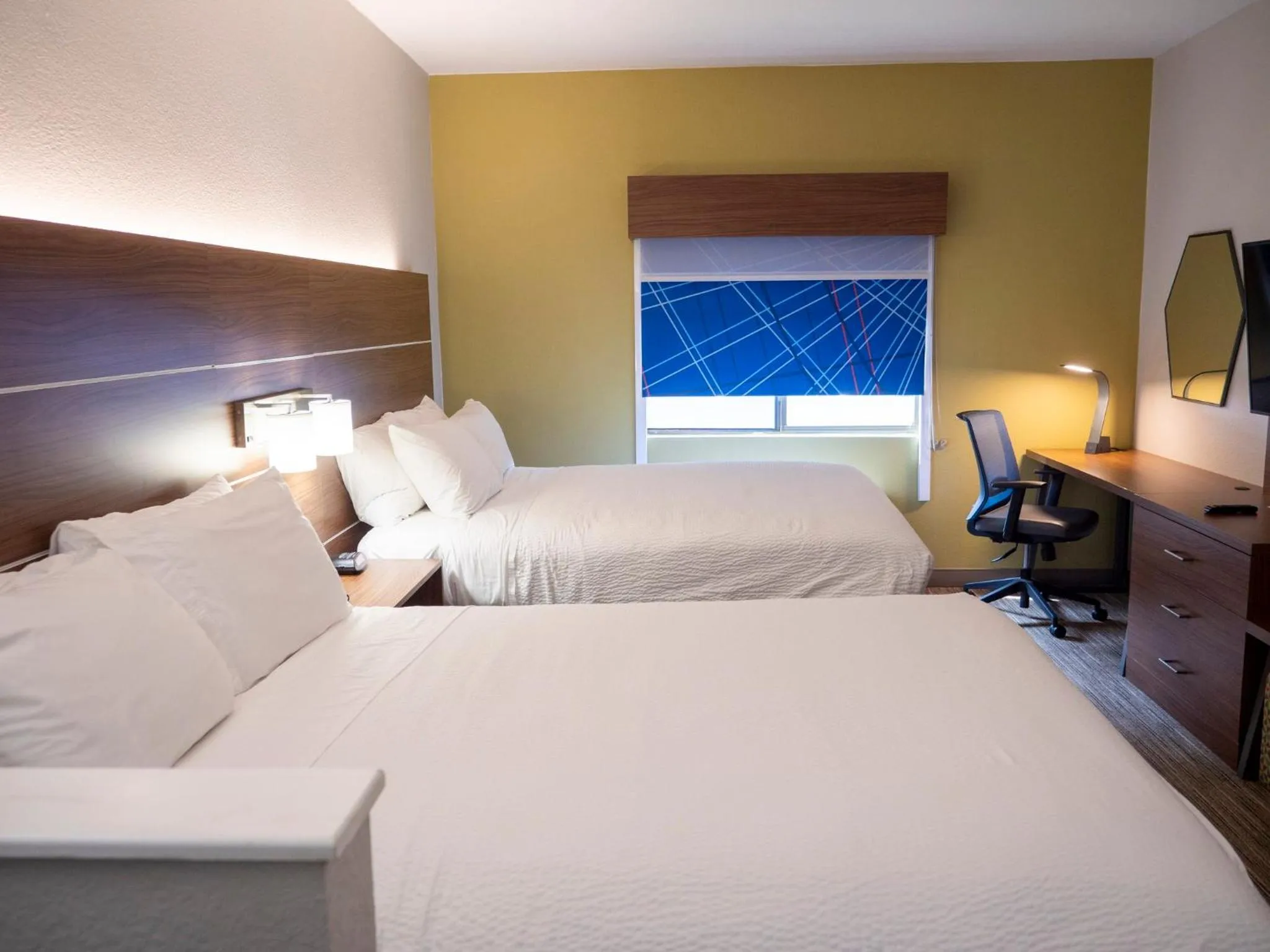 Photo of the whole room, Bed in Holiday Inn Express & Suites Greenville Airport i85 by IHG