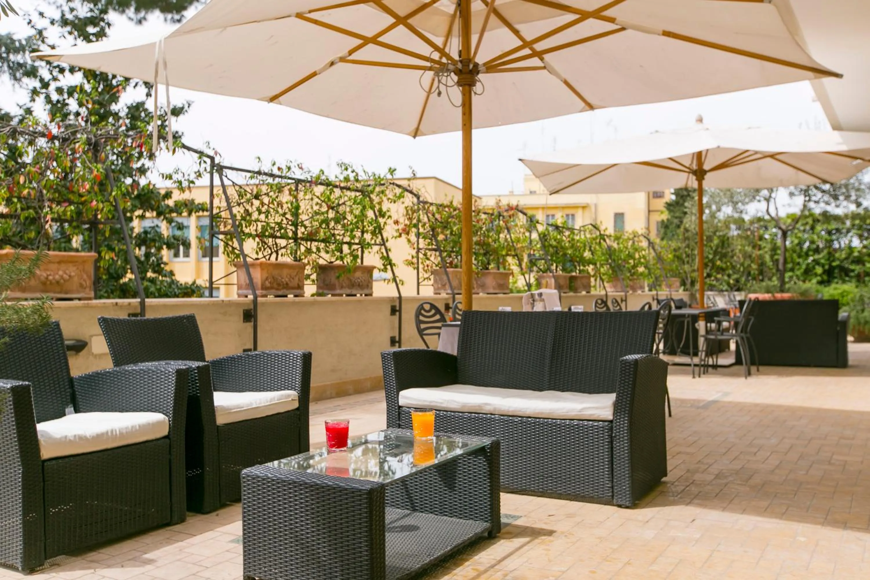 Patio in Best Western Hotel Rivoli