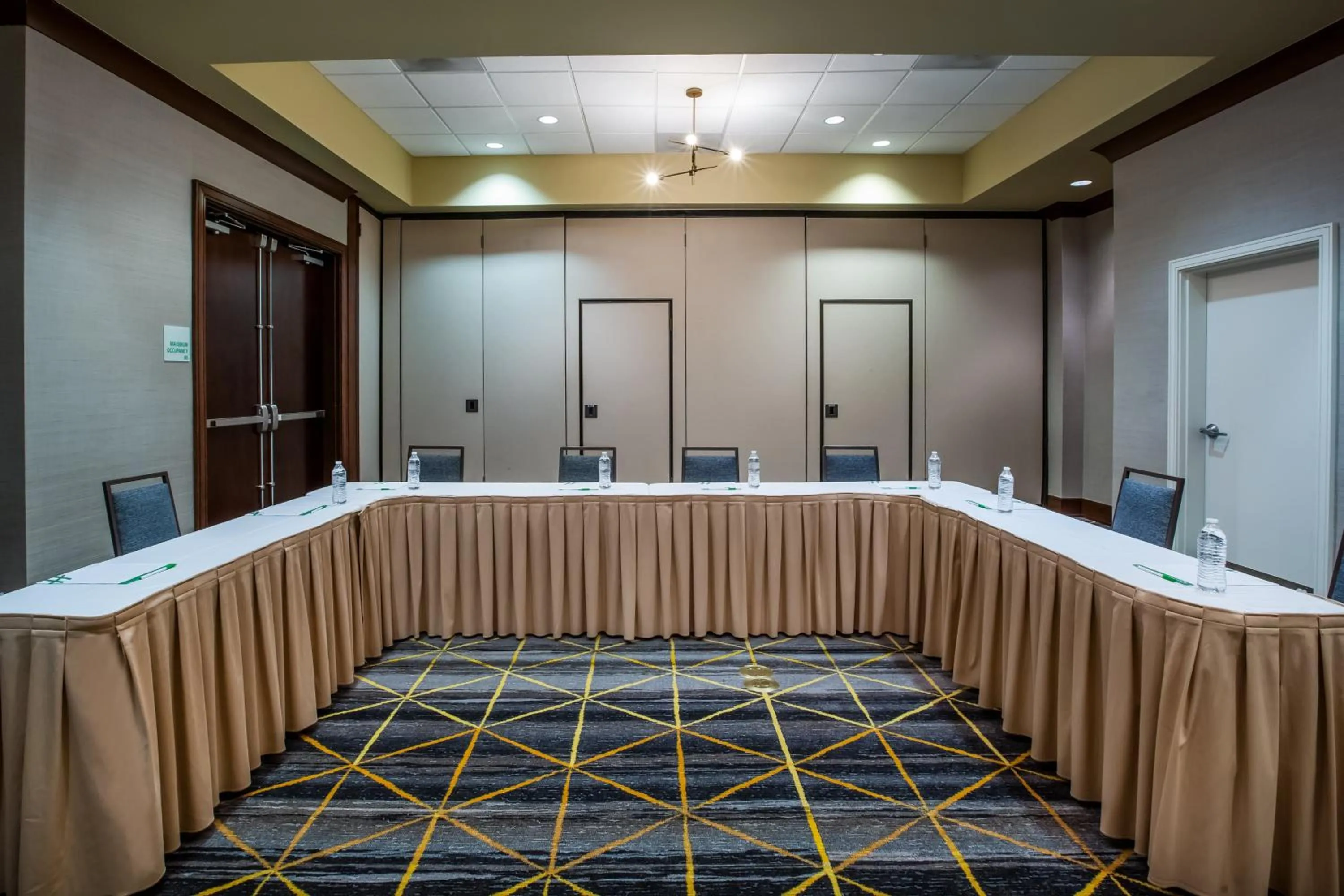 Meeting/conference room in Holiday Inn - Gulfport-Airport by IHG
