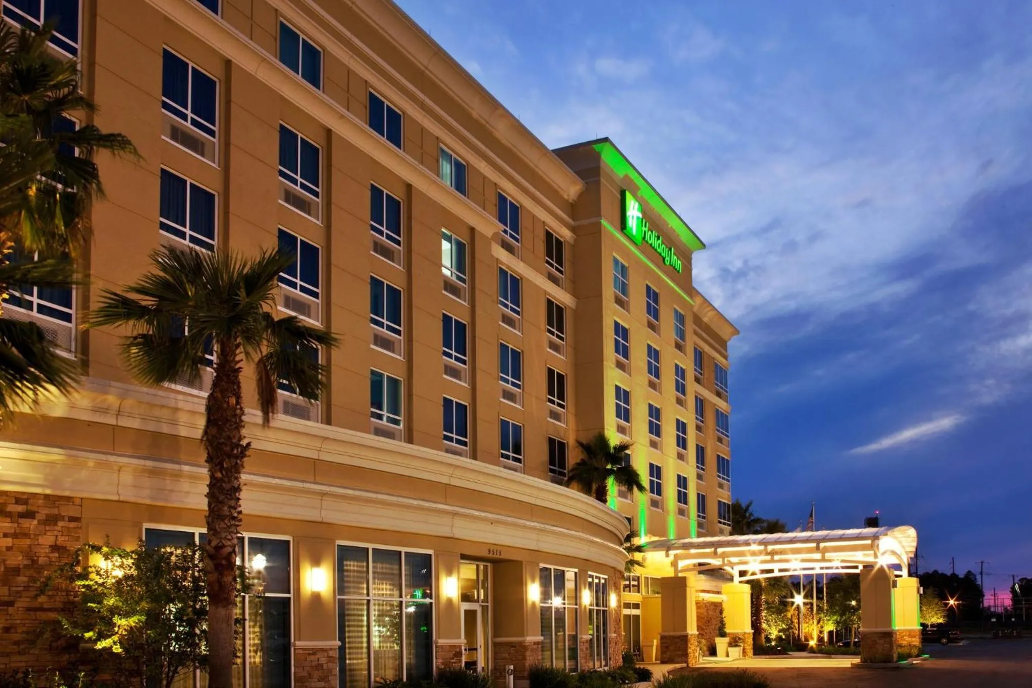 Property building in Holiday Inn - Gulfport-Airport by IHG