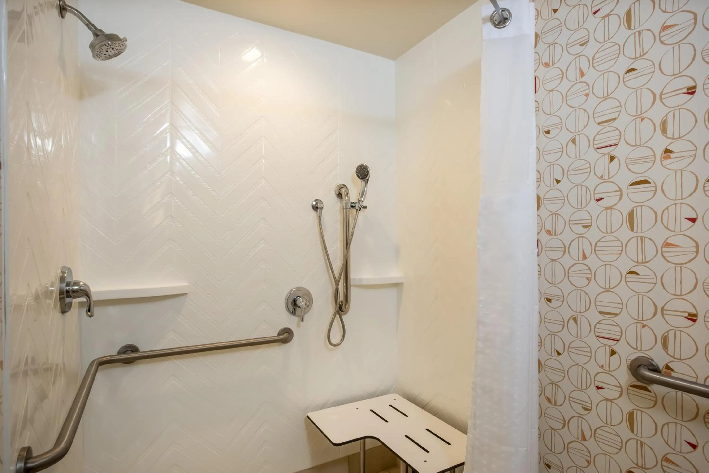 Bathroom in Holiday Inn - Gulfport-Airport by IHG