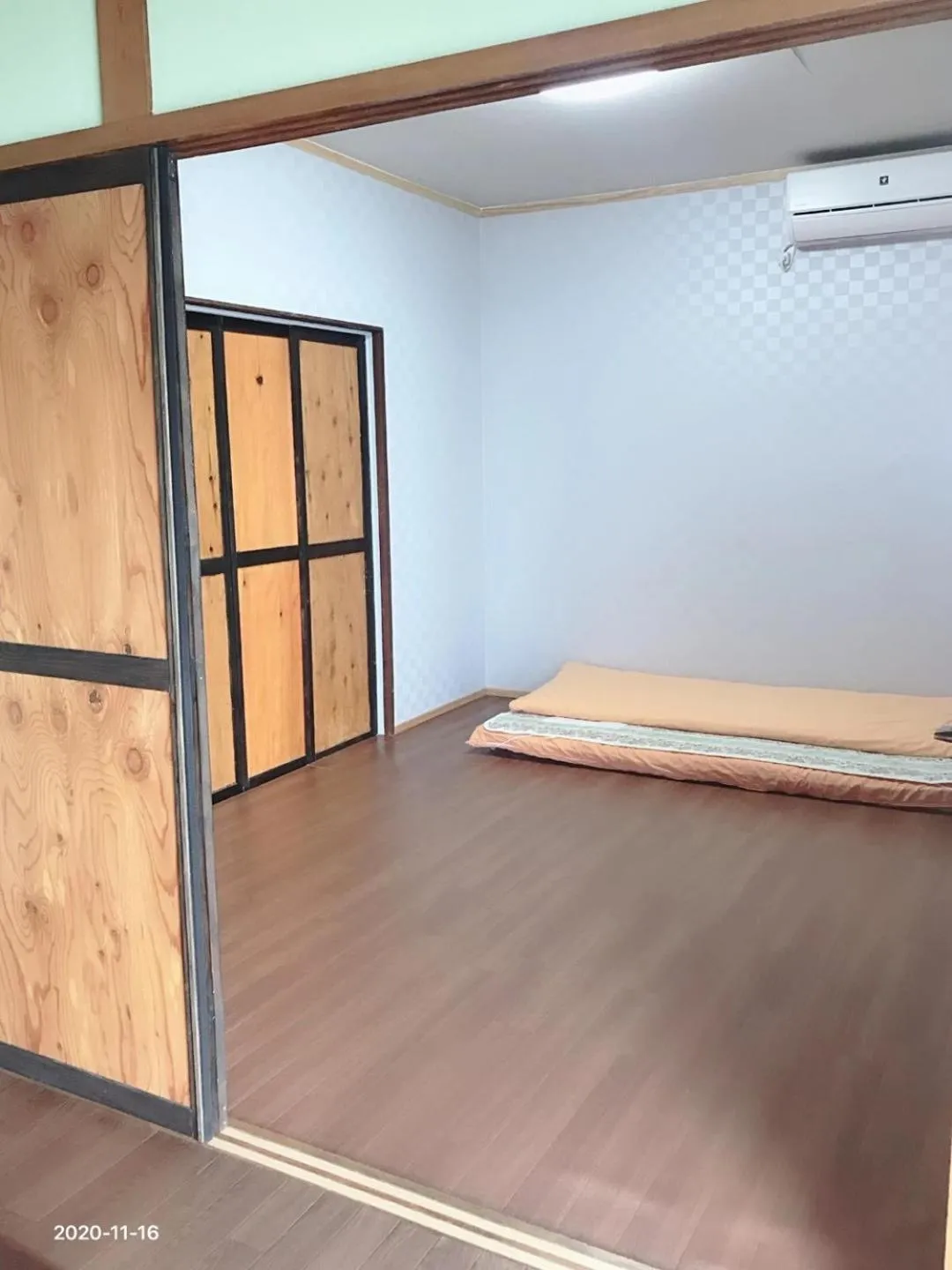Bed in Minshuku Kaikeibo