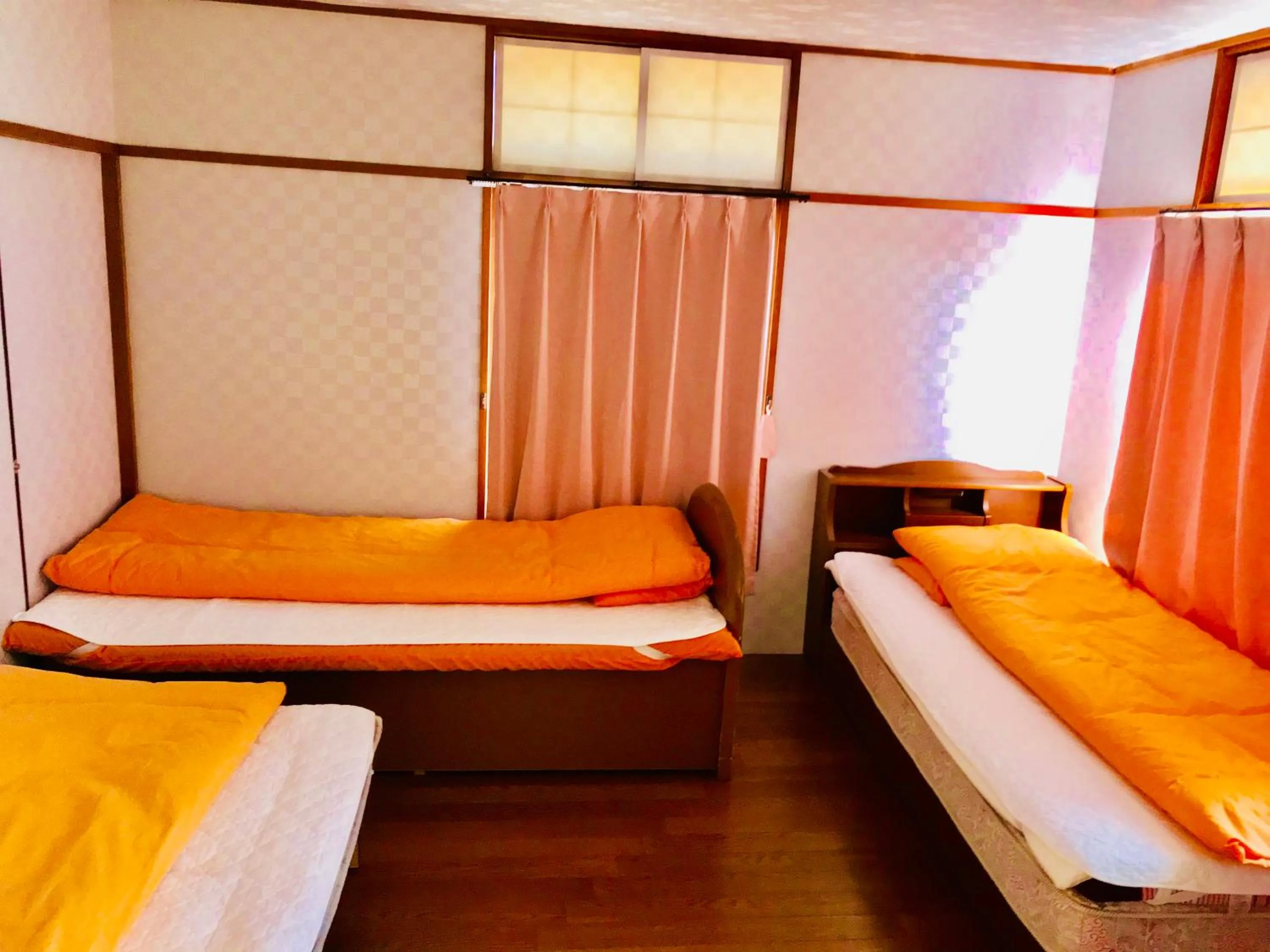 Bed in Minshuku Kaikeibo