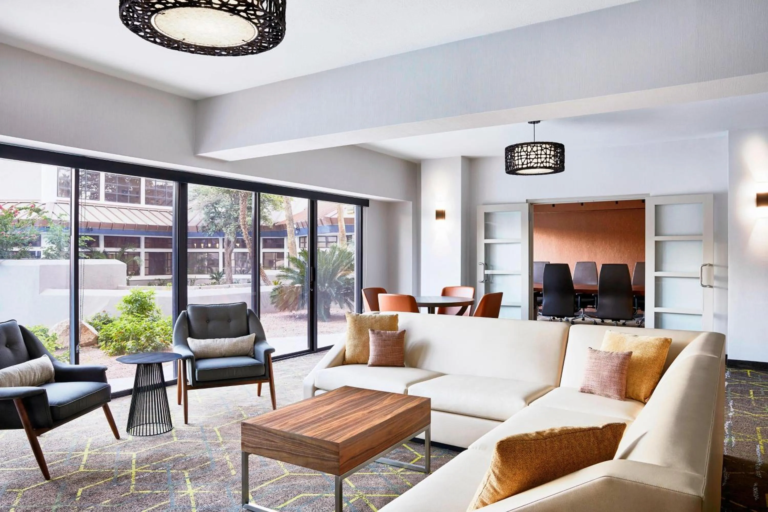 Meeting/conference room in Delta Hotels by Marriott Phoenix Mesa