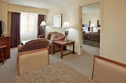 Bed in Staybridge Suites - Kansas City-Independence by IHG