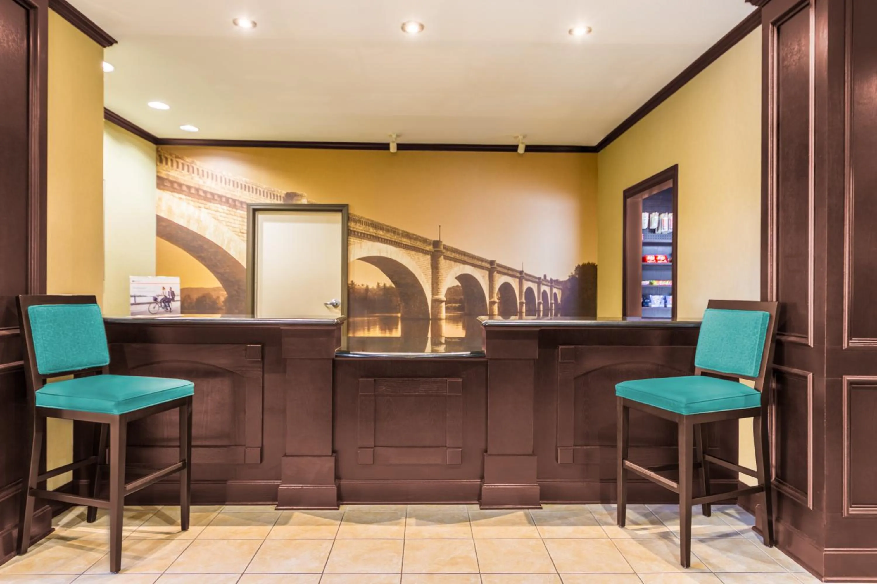 Property building in Staybridge Suites - Kansas City-Independence by IHG