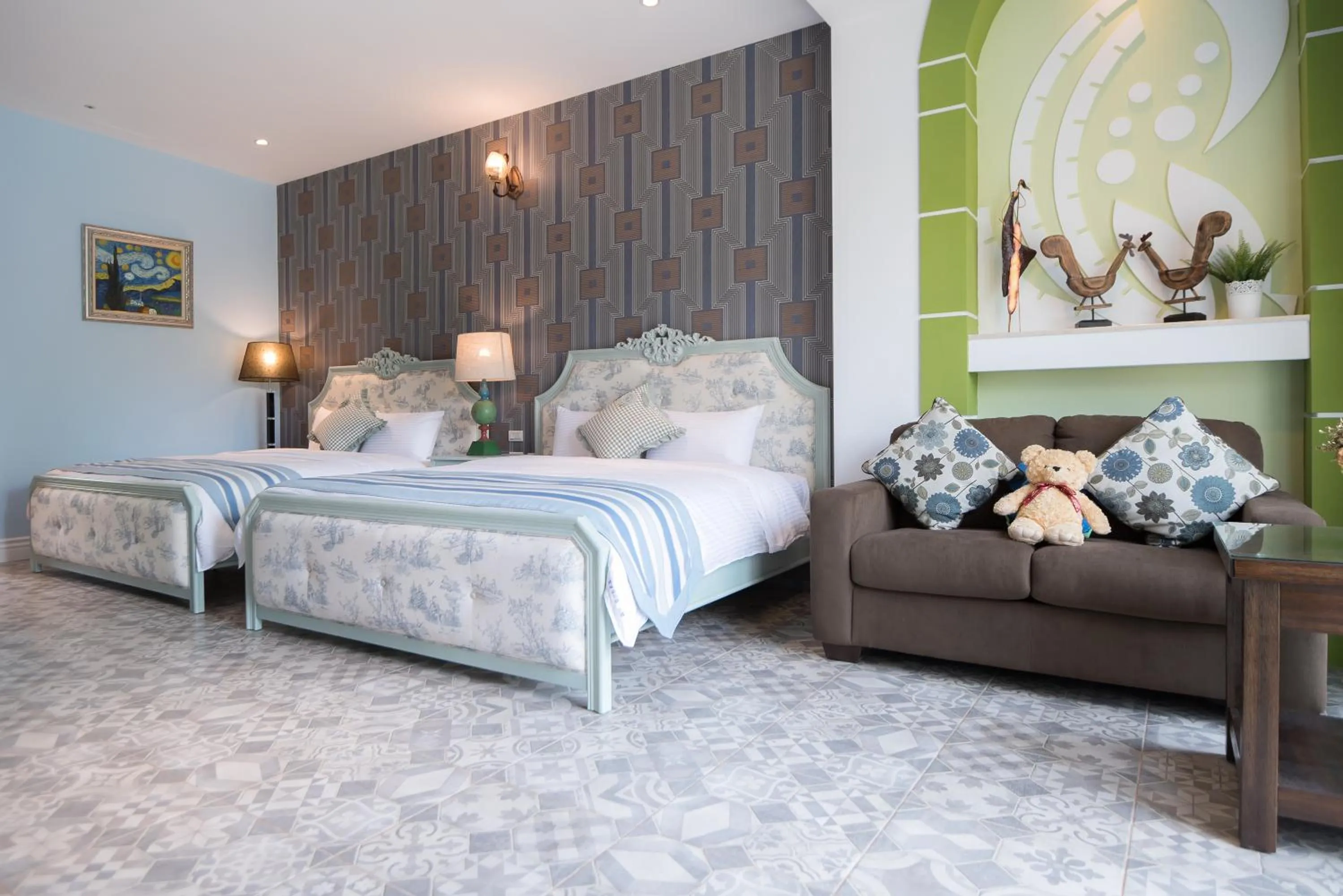 Bed in Saint Paul Villa