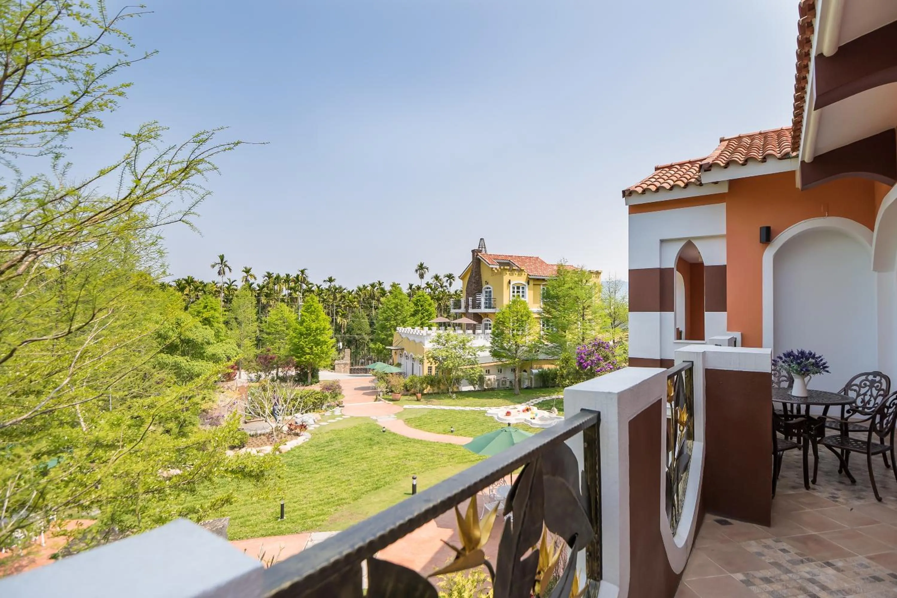 Balcony/Terrace in Saint Paul Villa