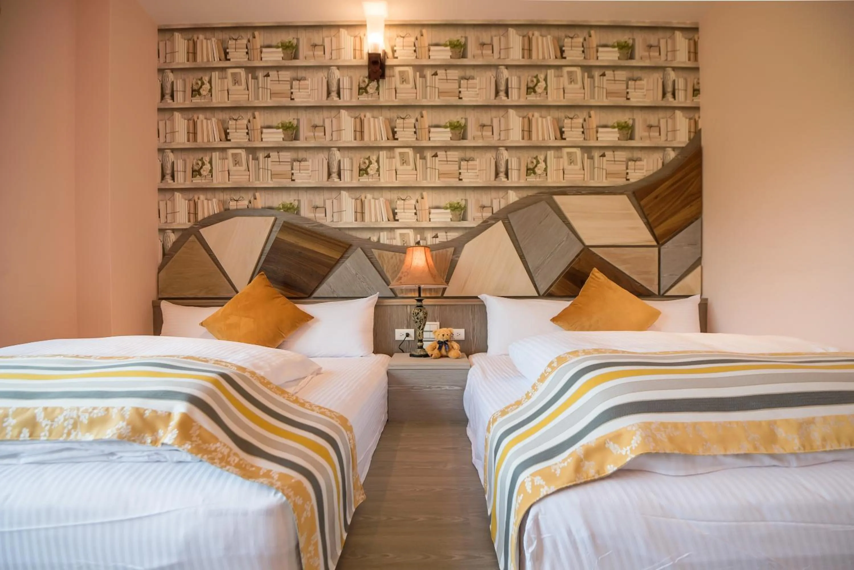 Bed in Saint Paul Villa