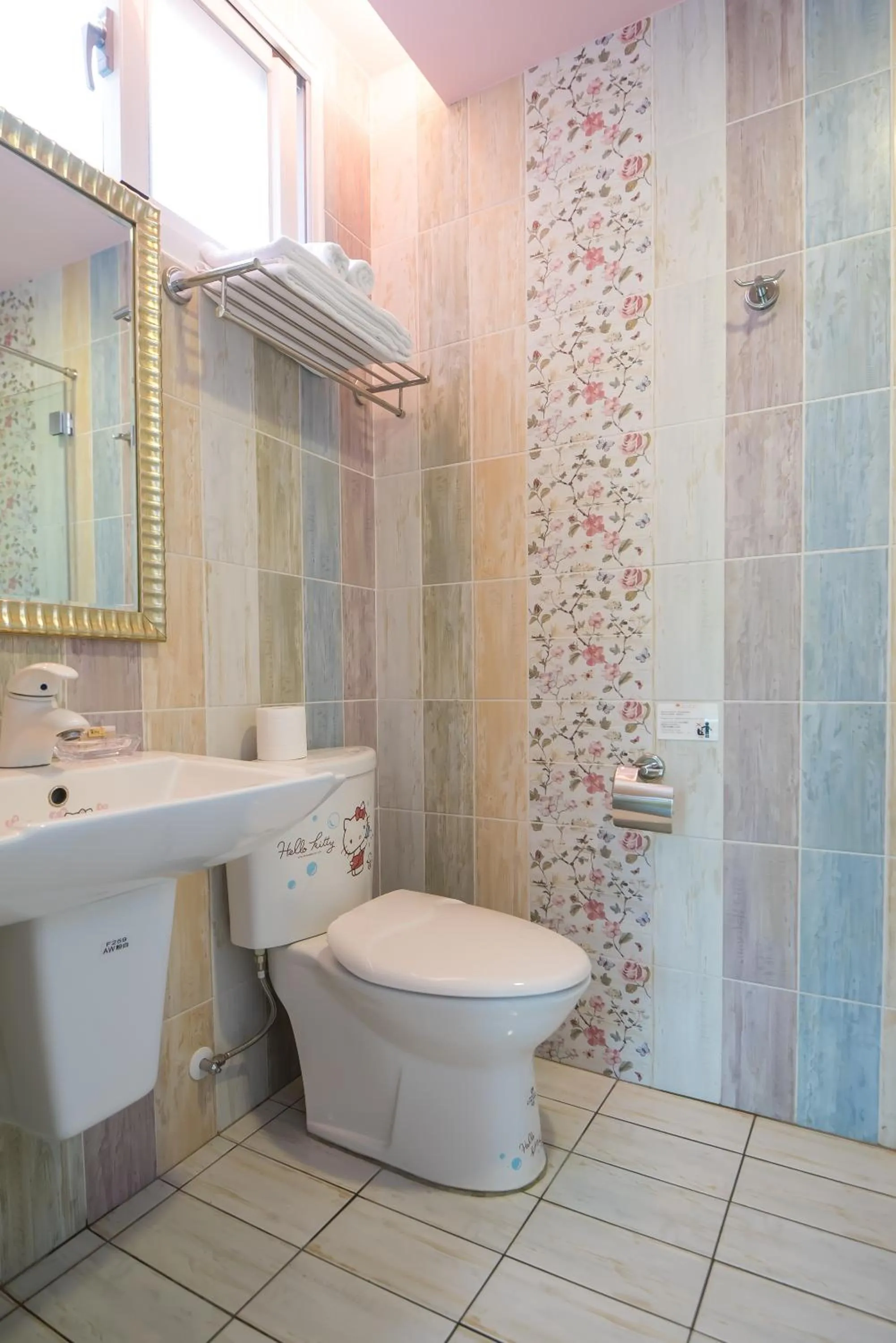 Bathroom in Saint Paul Villa