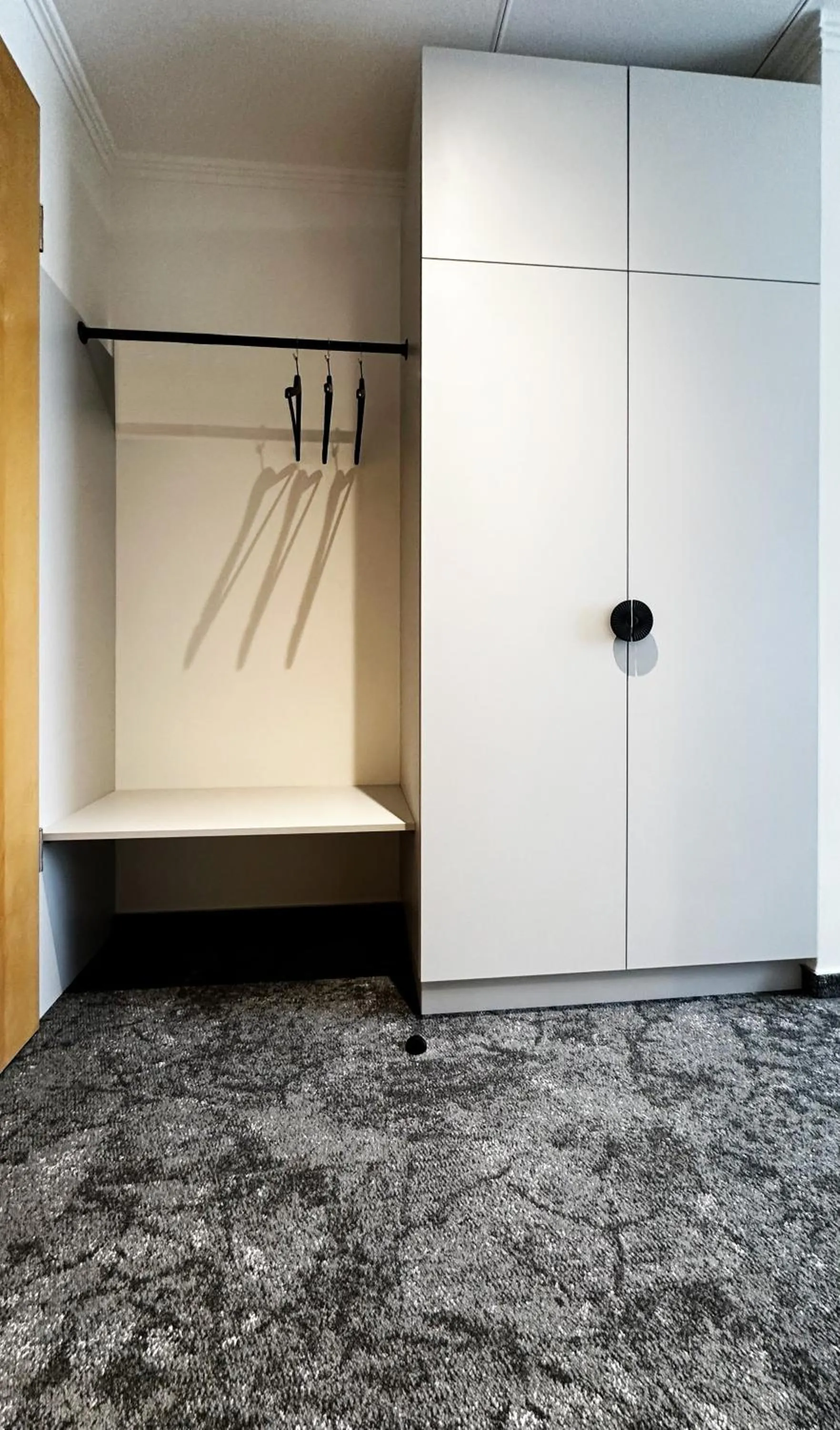 wardrobe in Hotel Szydłowski