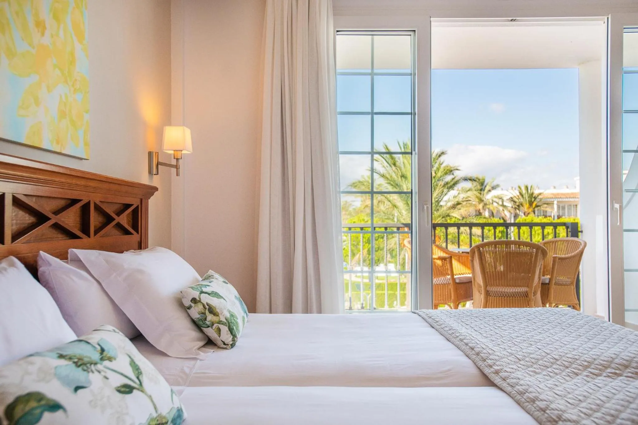 Bed in Inturotel Sa Marina