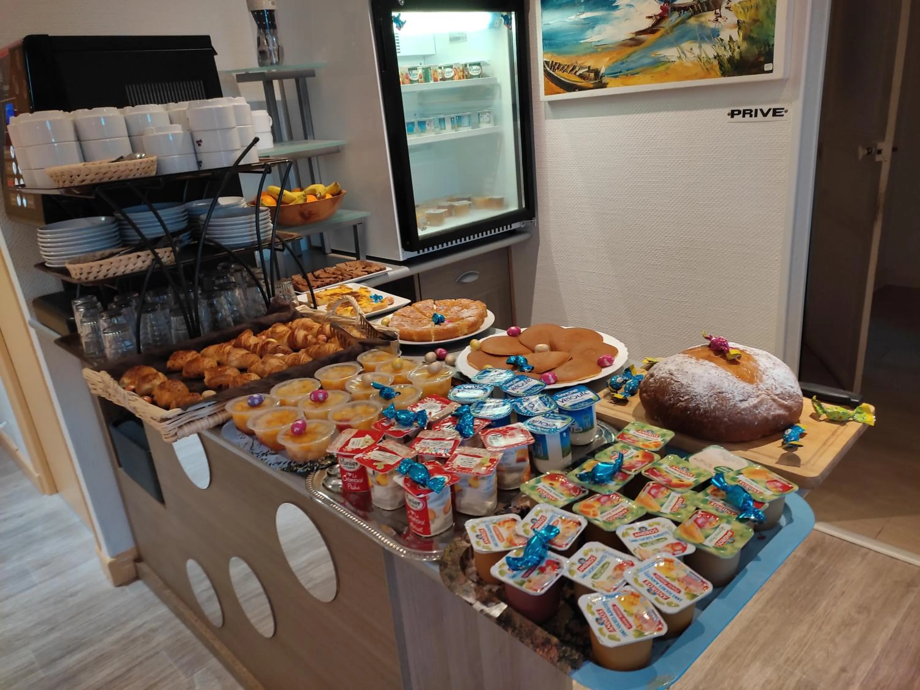 Buffet breakfast in Hotel Belle Vue