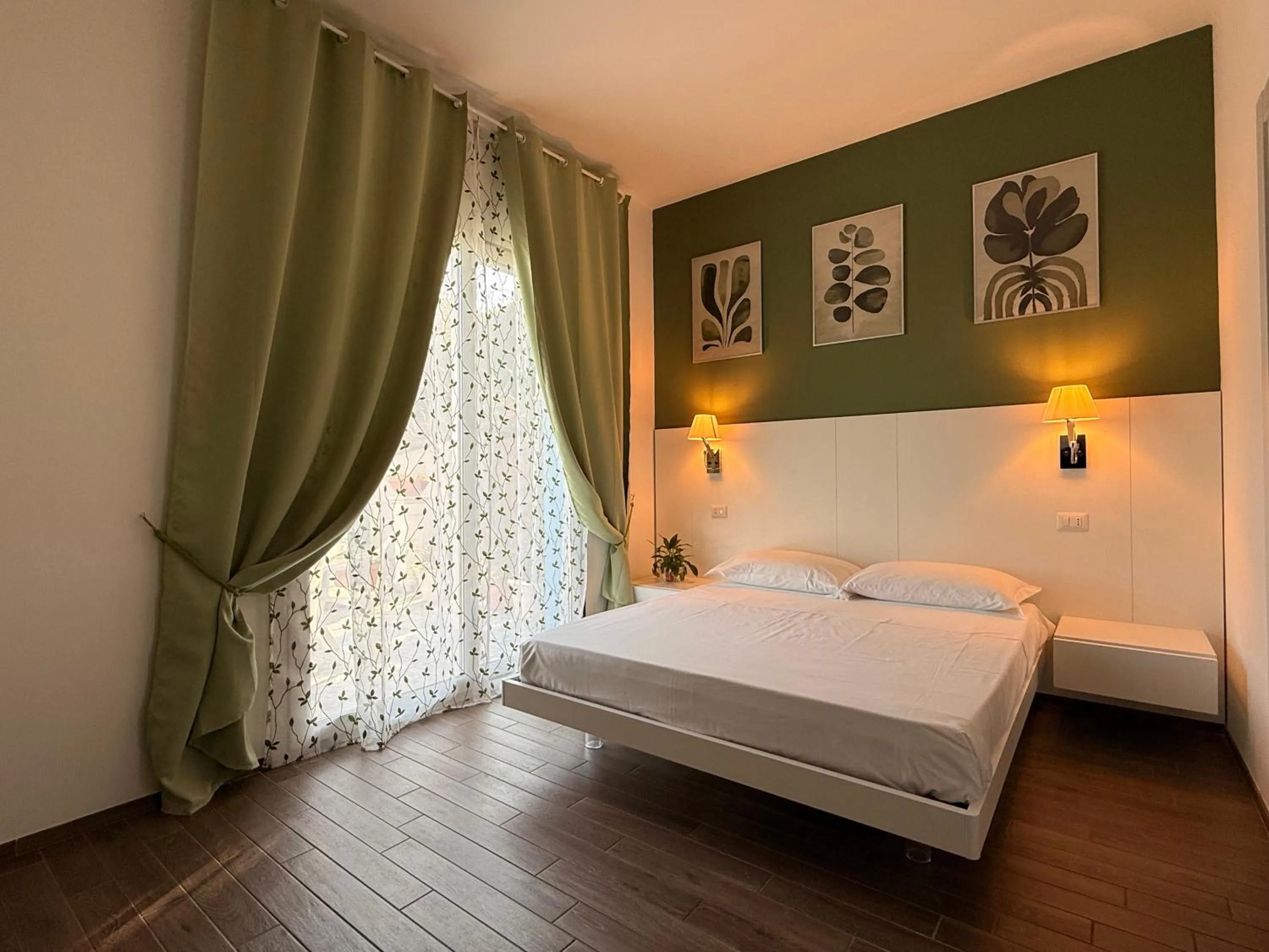 Photo of the whole room, Bed in B&B Villamarea