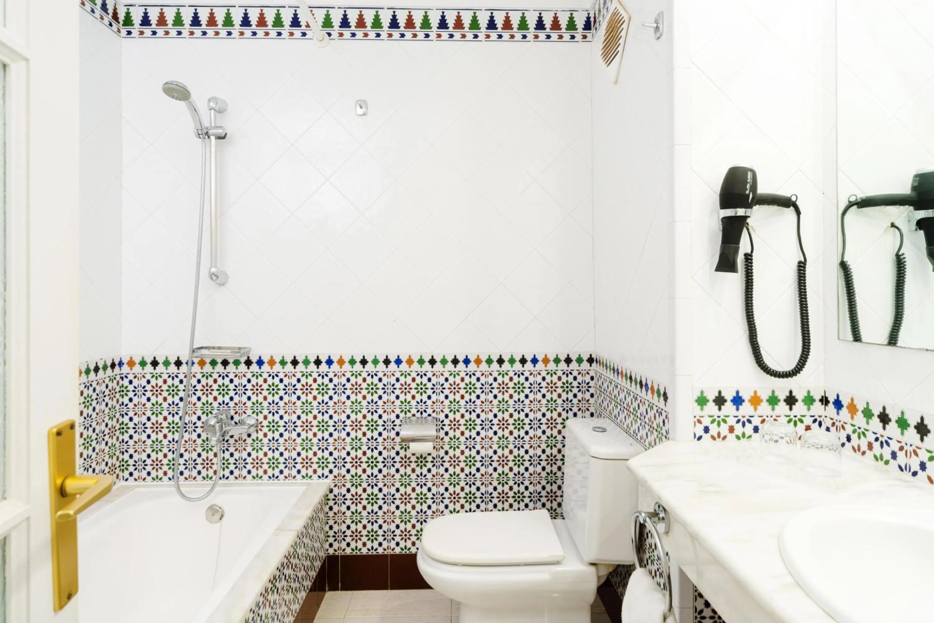 Photo of the whole room in Plus Fariones Apartamentos