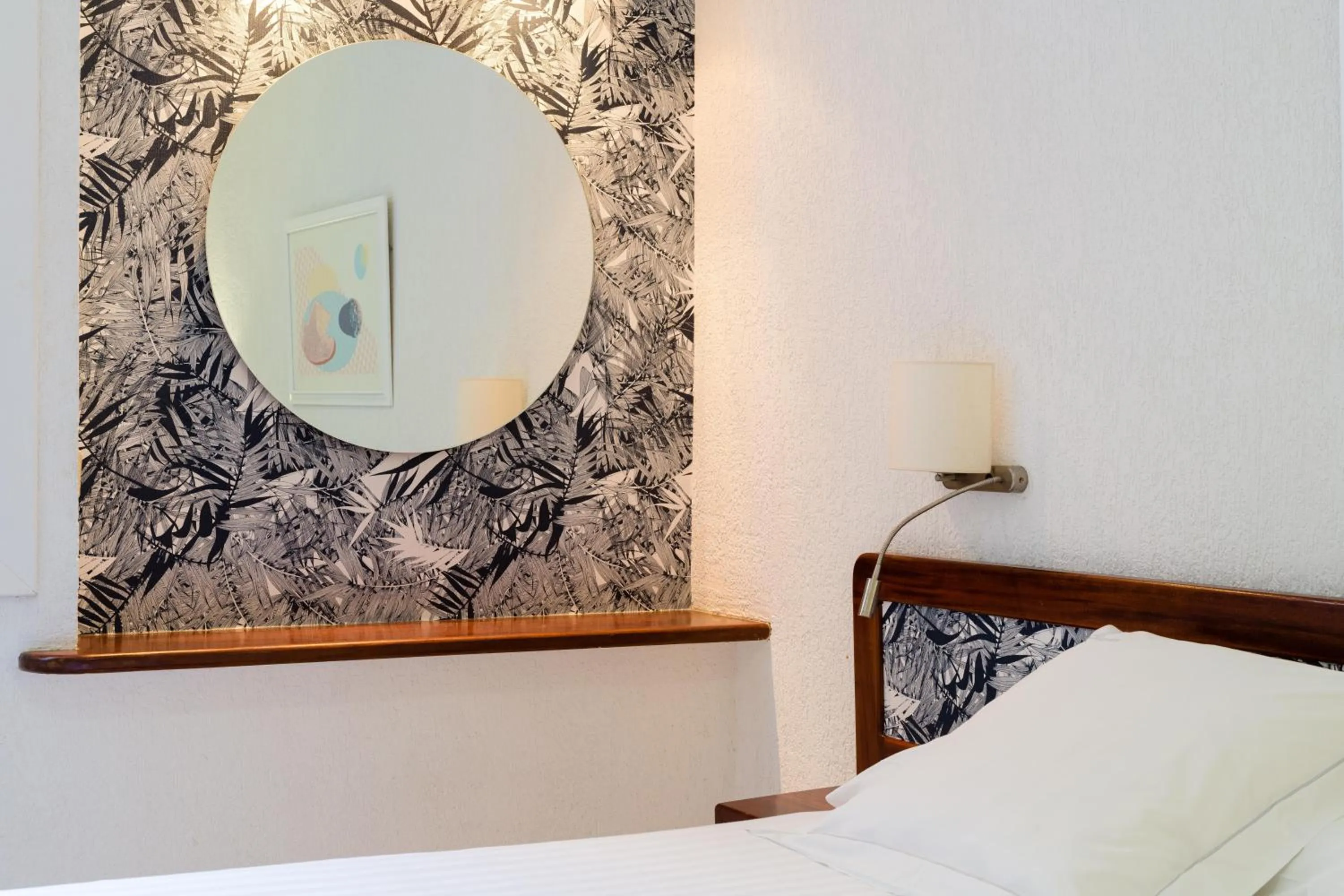 Photo of the whole room, Bed in Plus Fariones Apartamentos