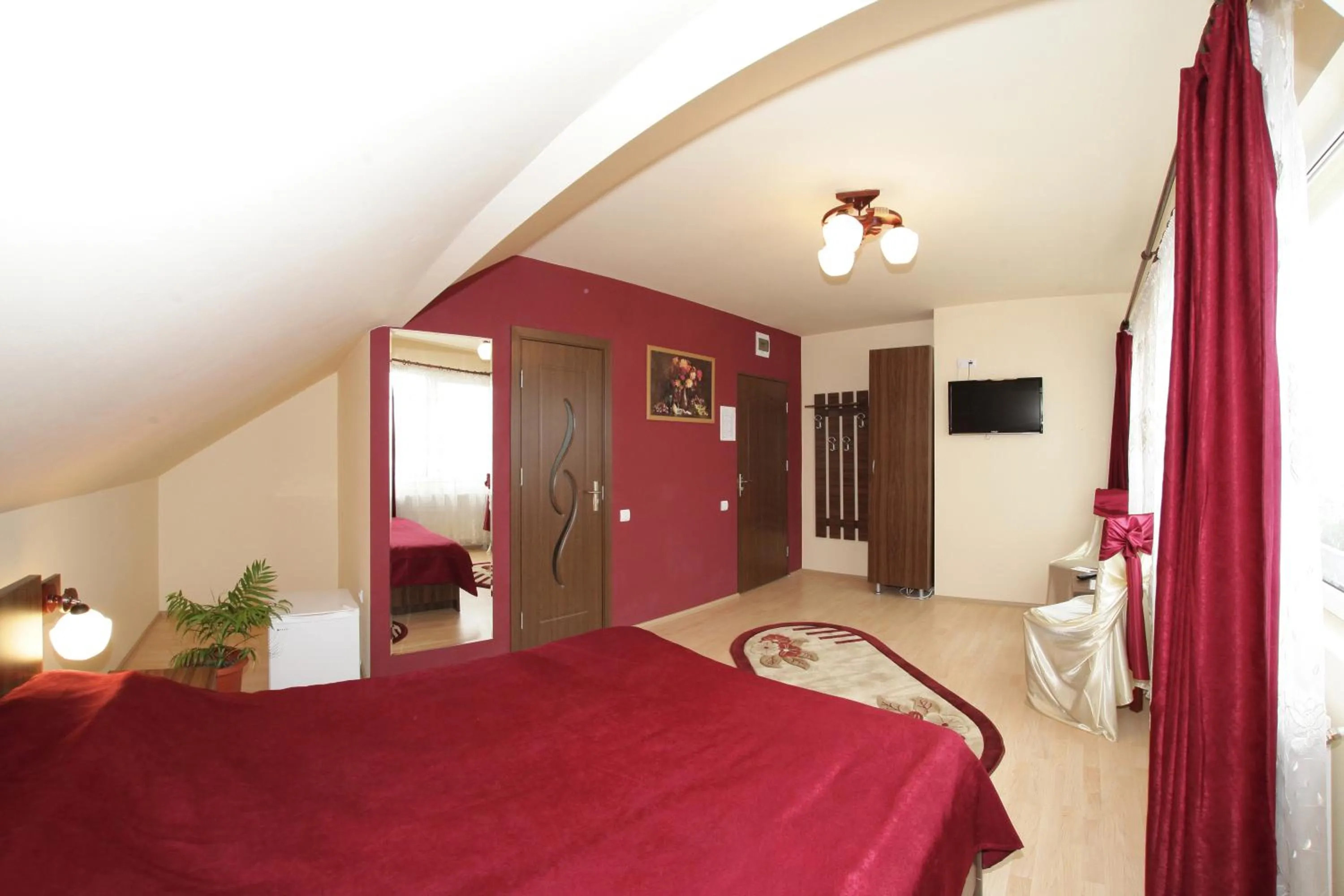 Day, Bed in Pensiunea Muresul