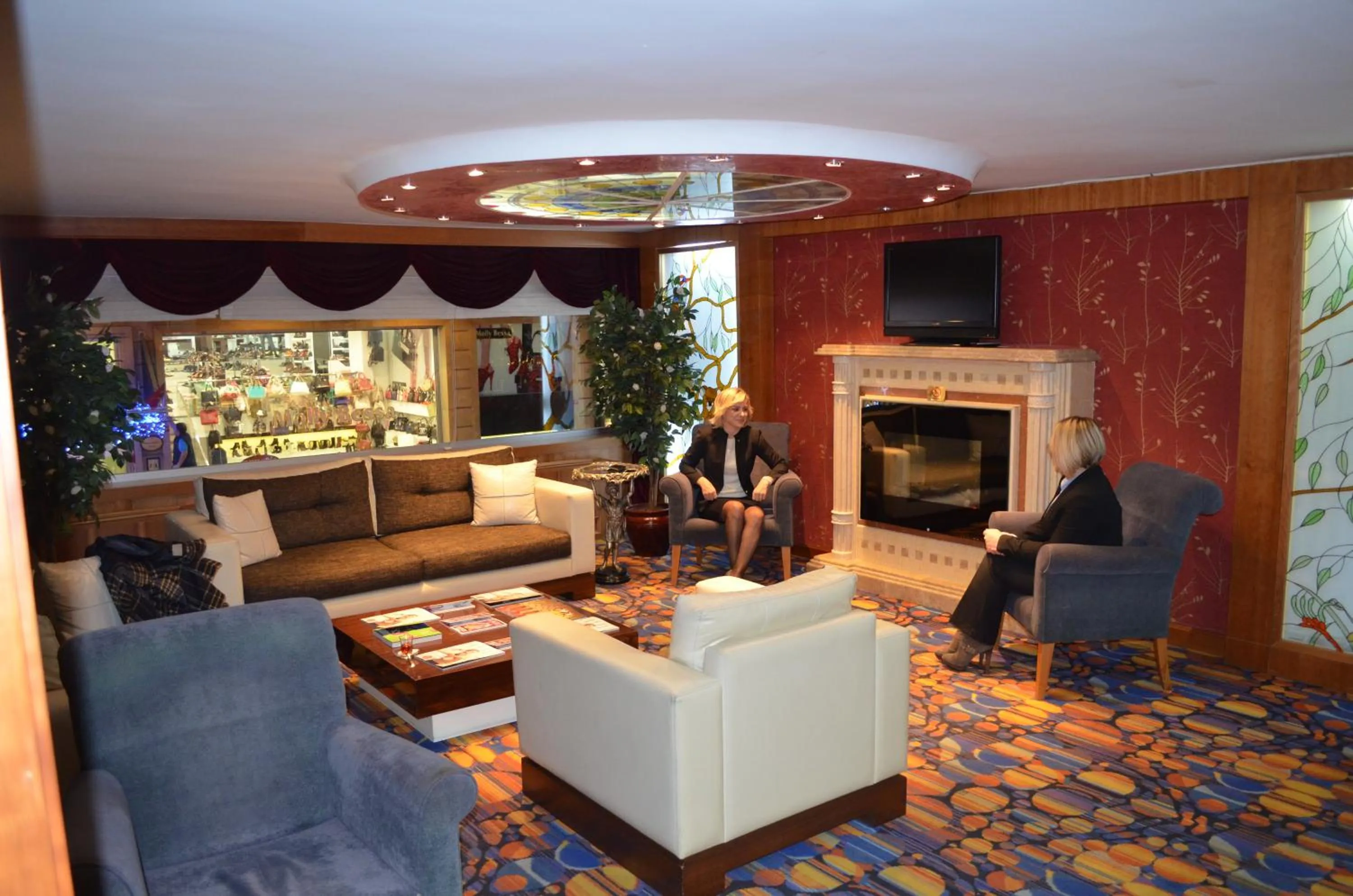 Lobby or reception in Yuksel Hotel