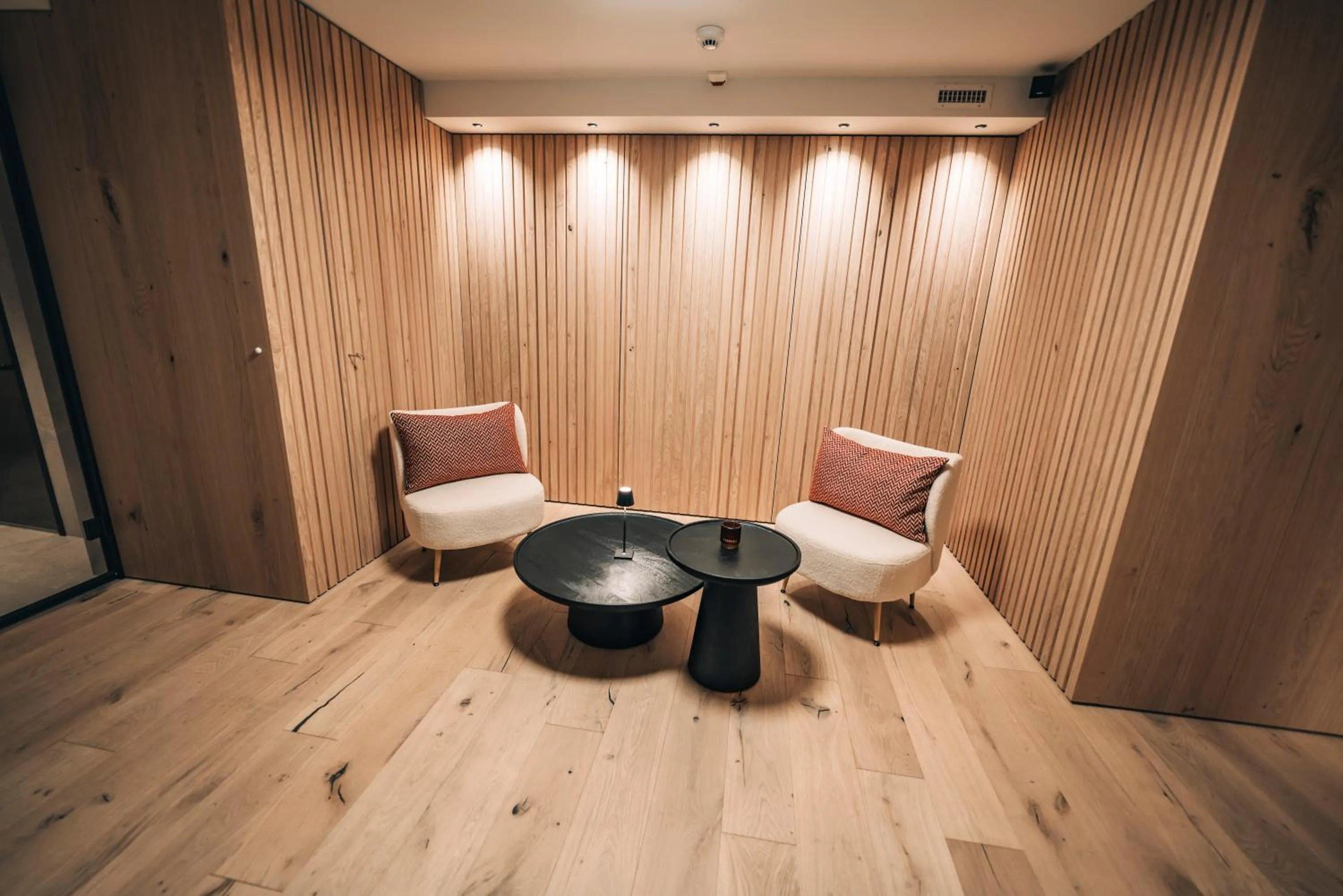 Swiss Alpine Hotel Allalin