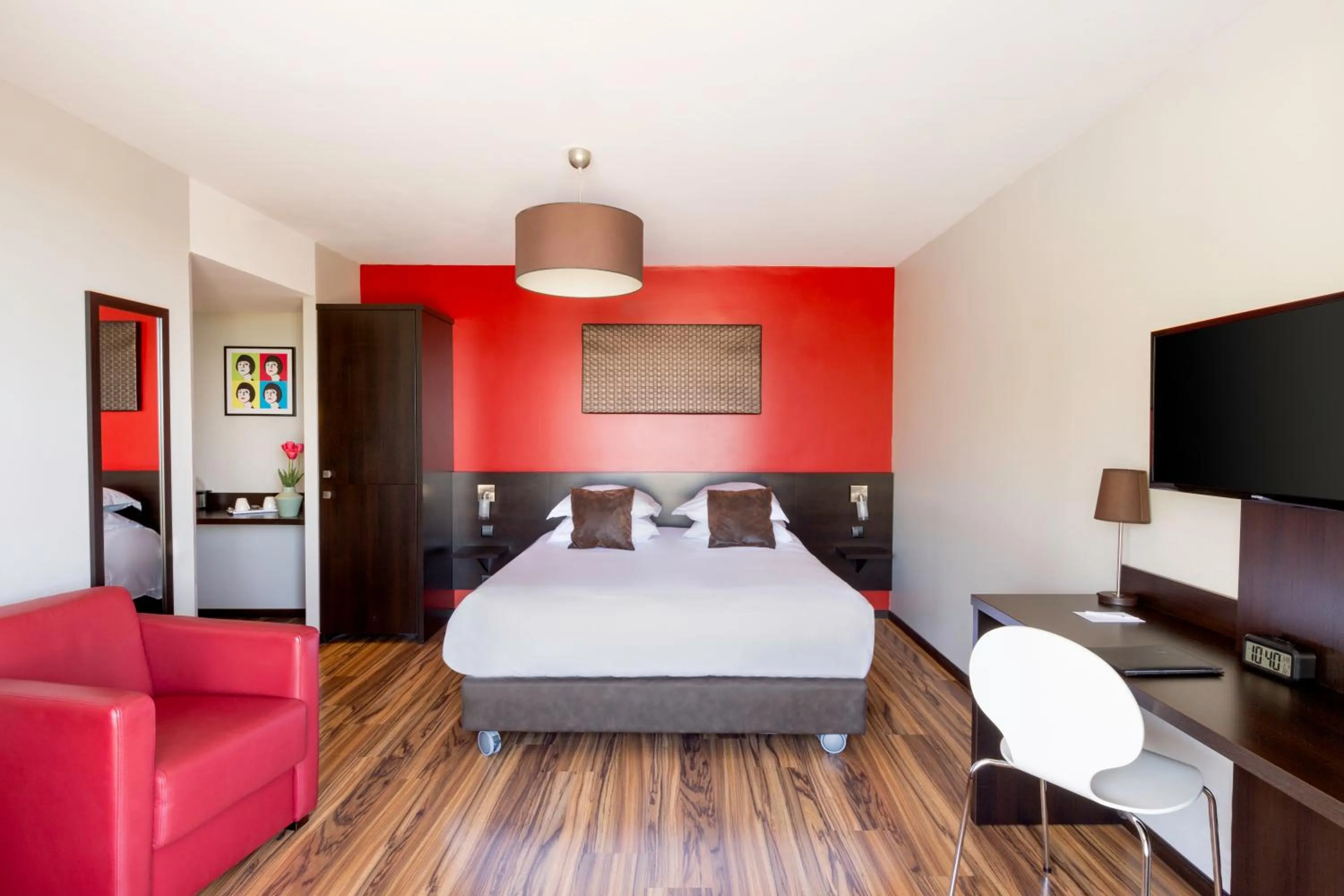 Bedroom, Bed in Best Western Park Hotel Geneve-Thoiry