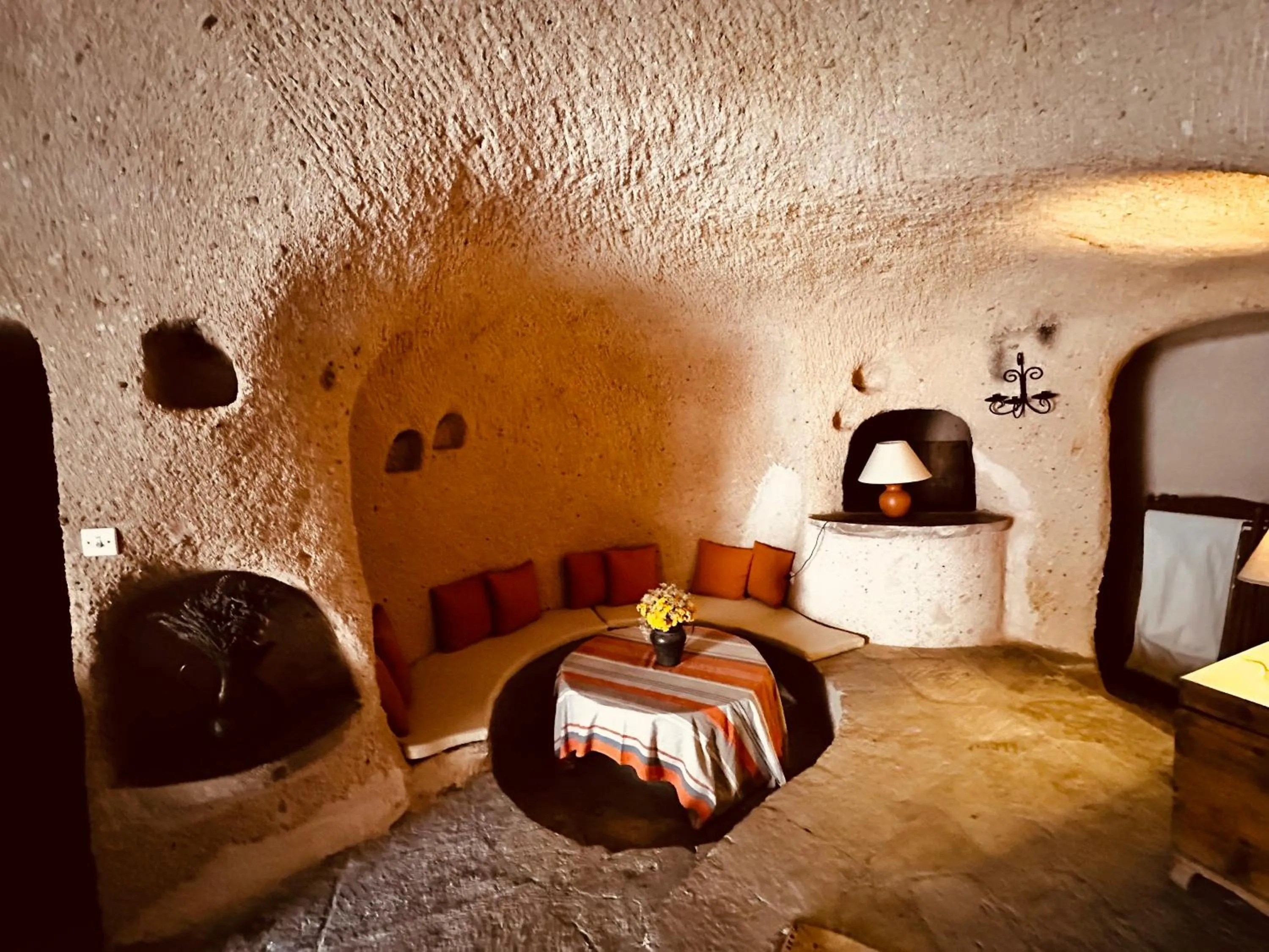 Living room, Bed in Les Maisons De Cappadoce